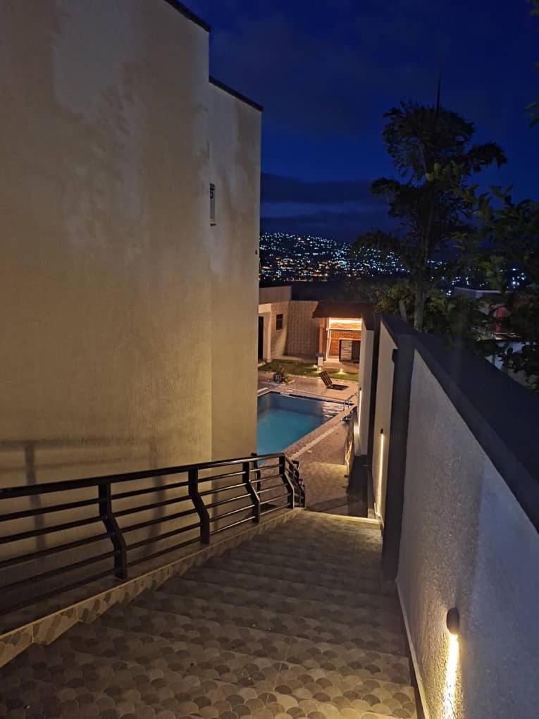 Lujo Appartement
