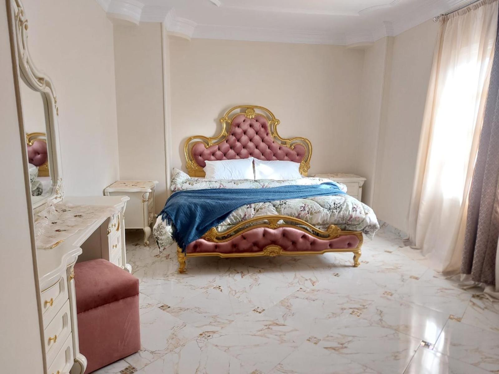 Chez l'ami hotel