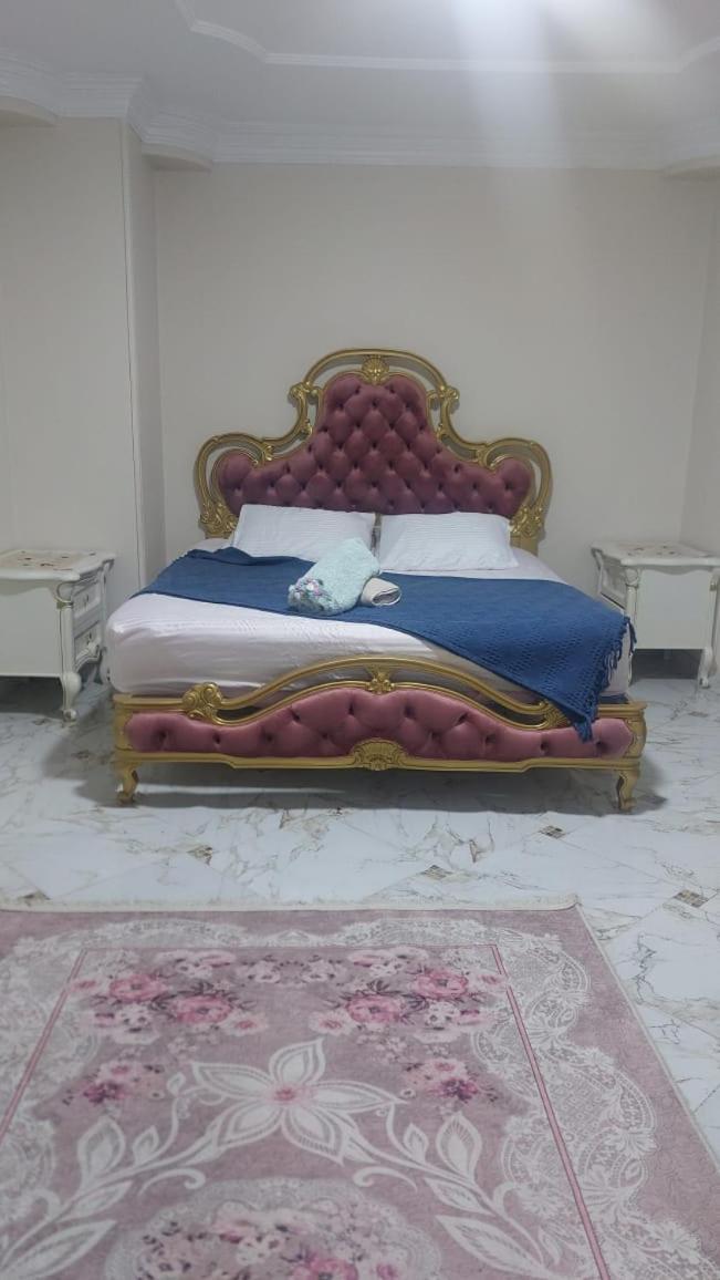 Chez l'ami hotel