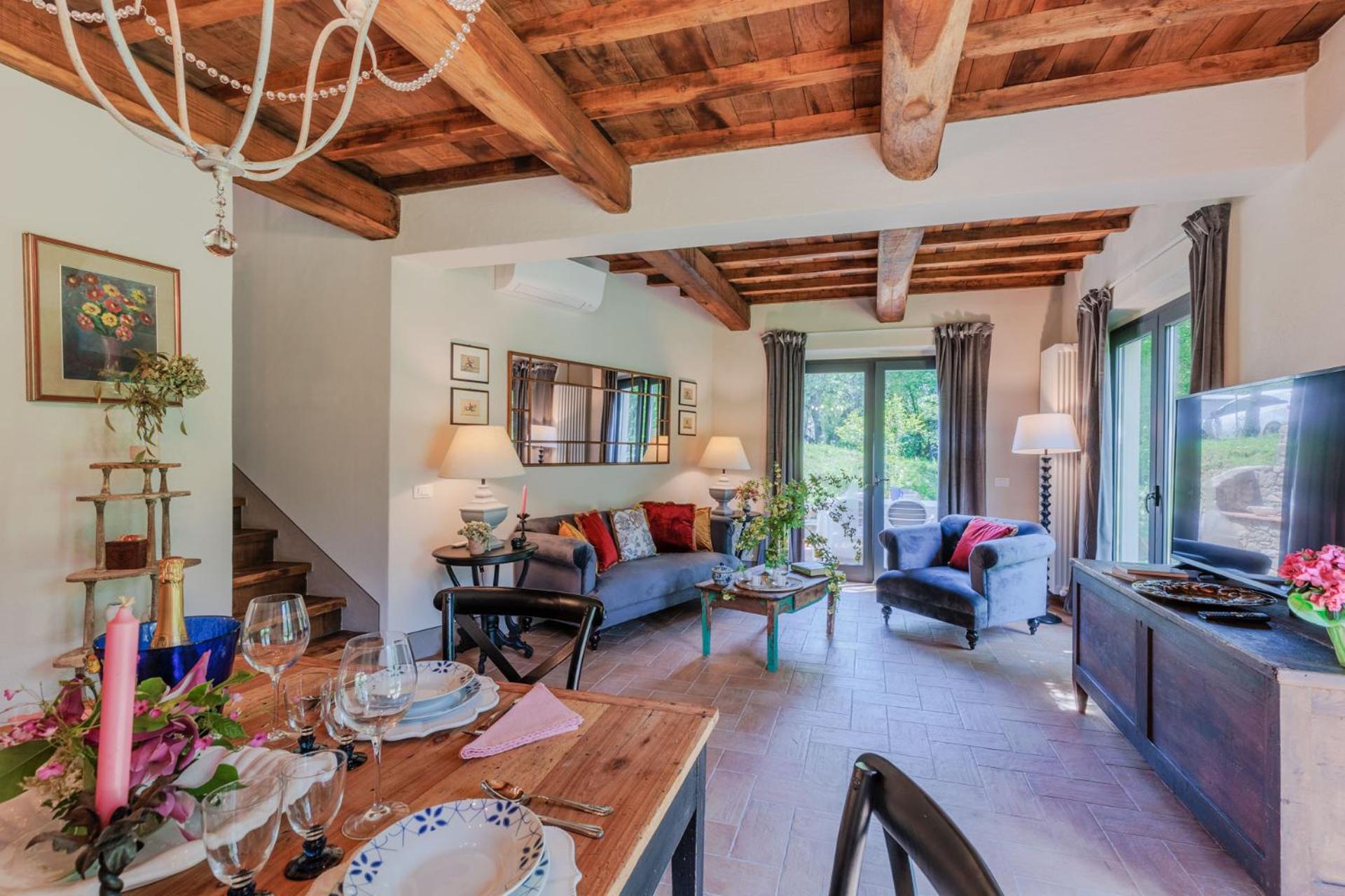 La Vaseria Country House with Secret Garden and pool