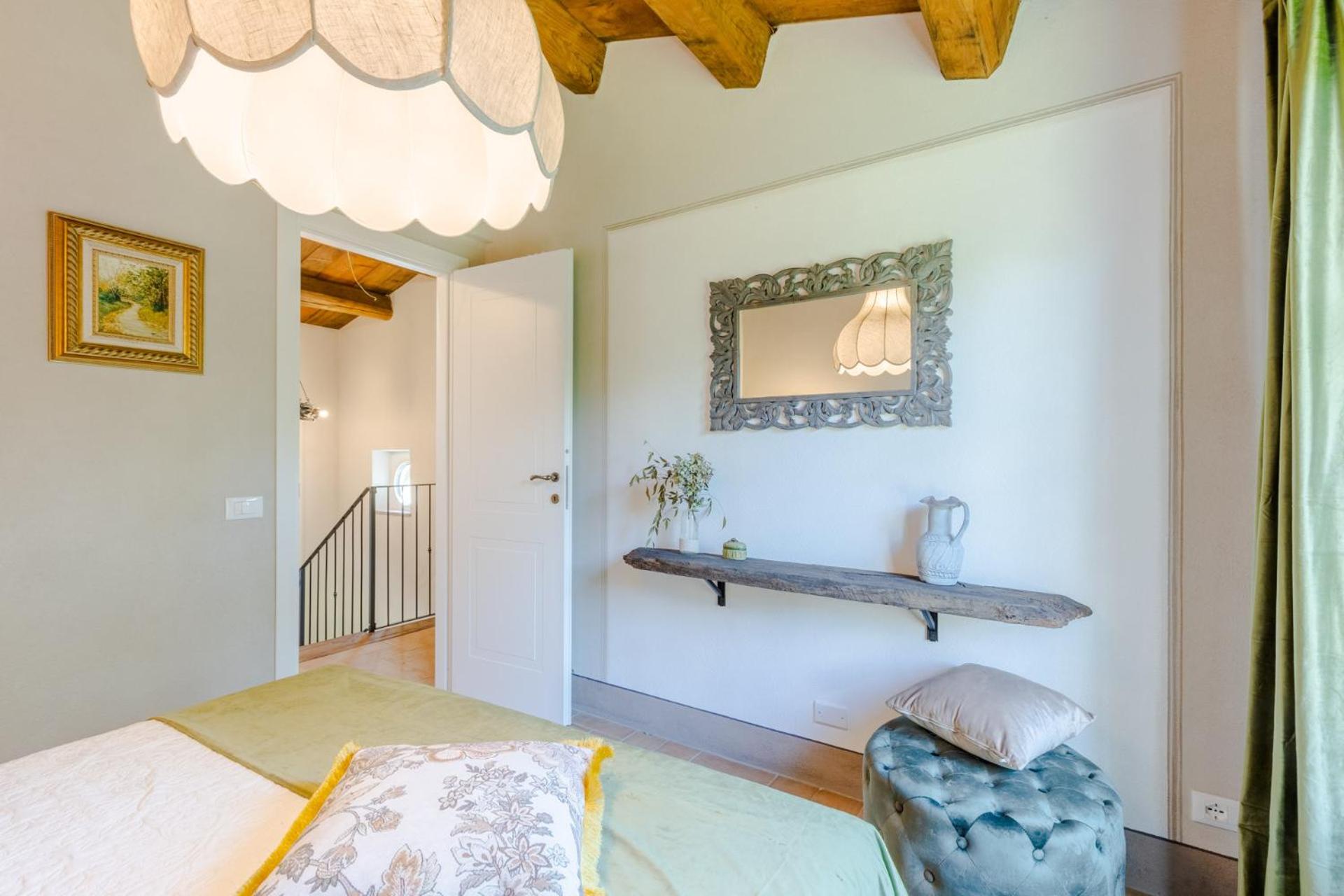 La Vaseria Country House with Secret Garden and pool