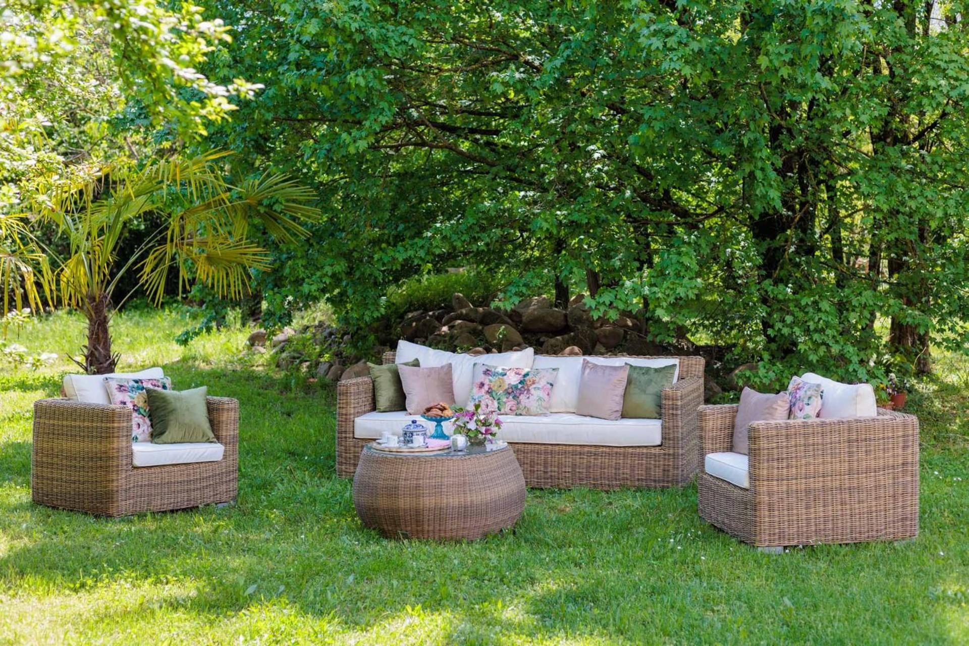 La Vaseria Country House with Secret Garden and pool