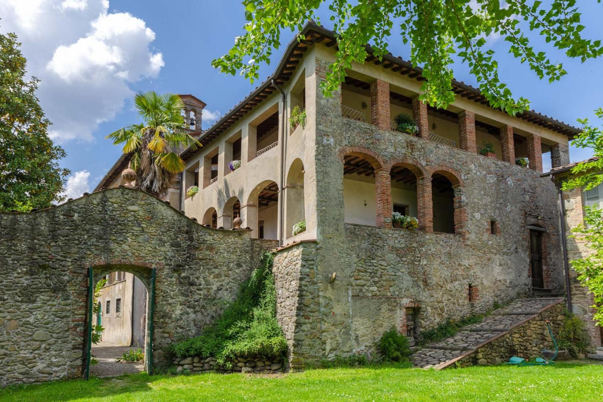 La Vaseria Country House with Secret Garden and pool