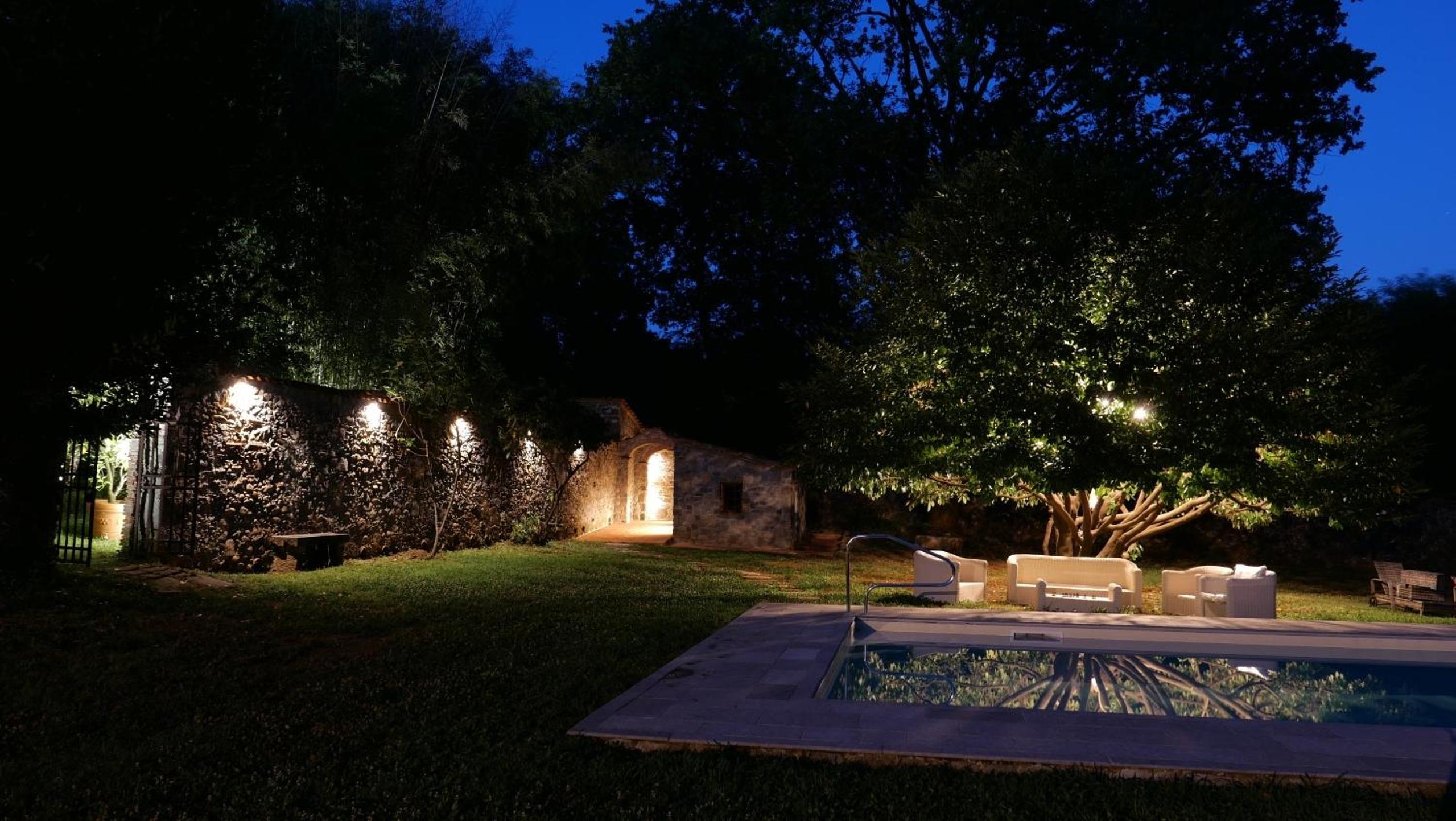 La Vaseria Country House with Secret Garden and pool