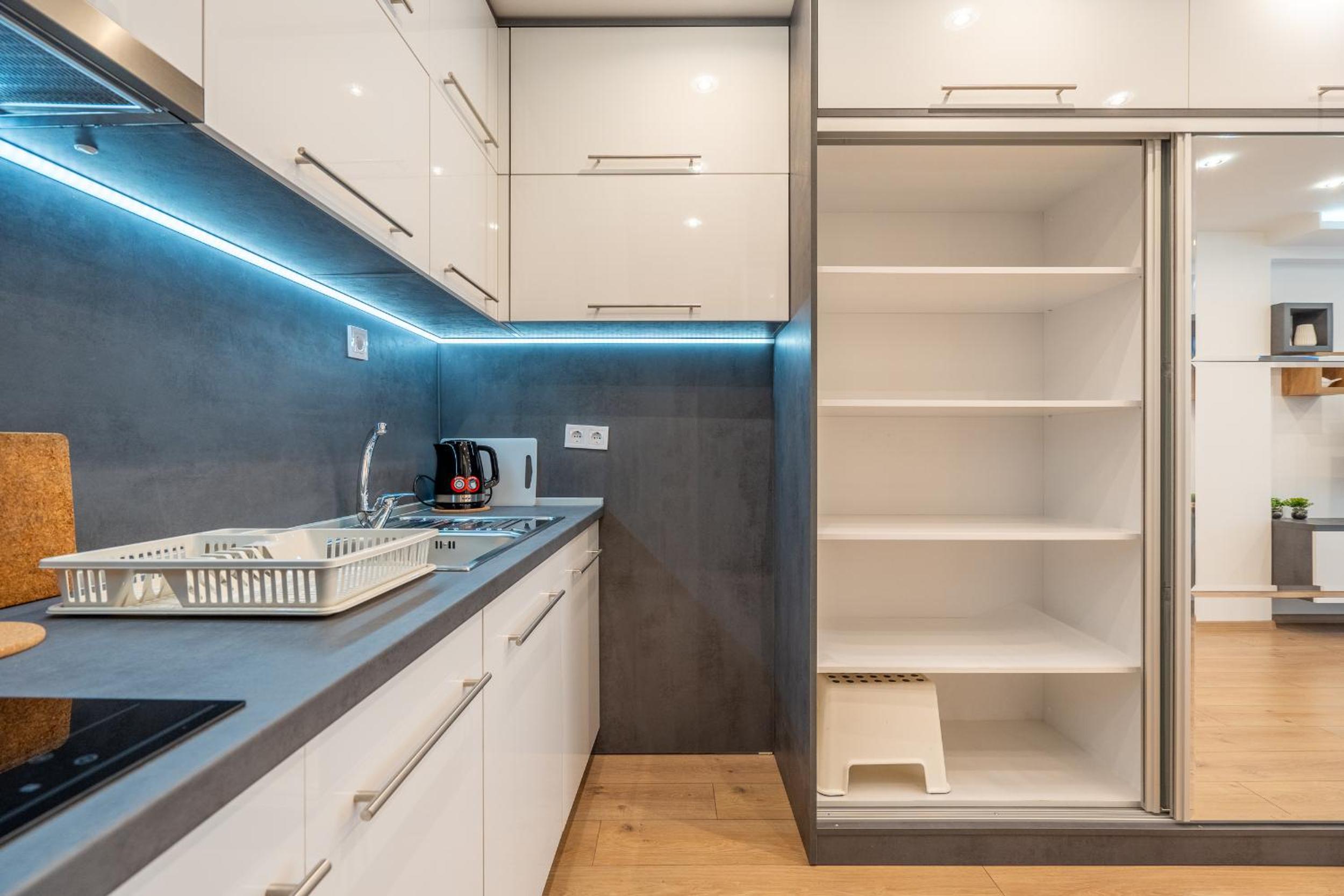 Zenith Apartment