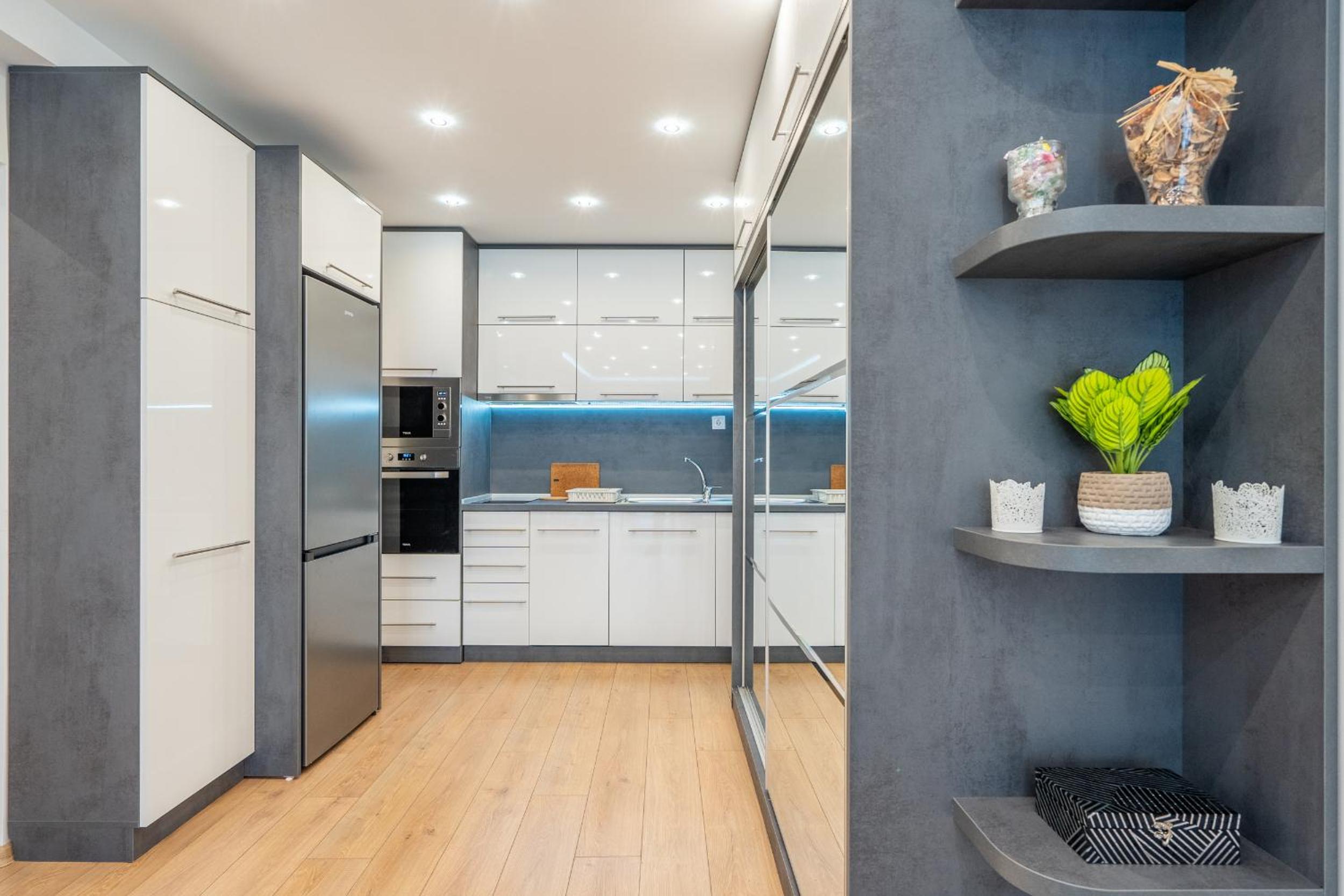Zenith Apartment