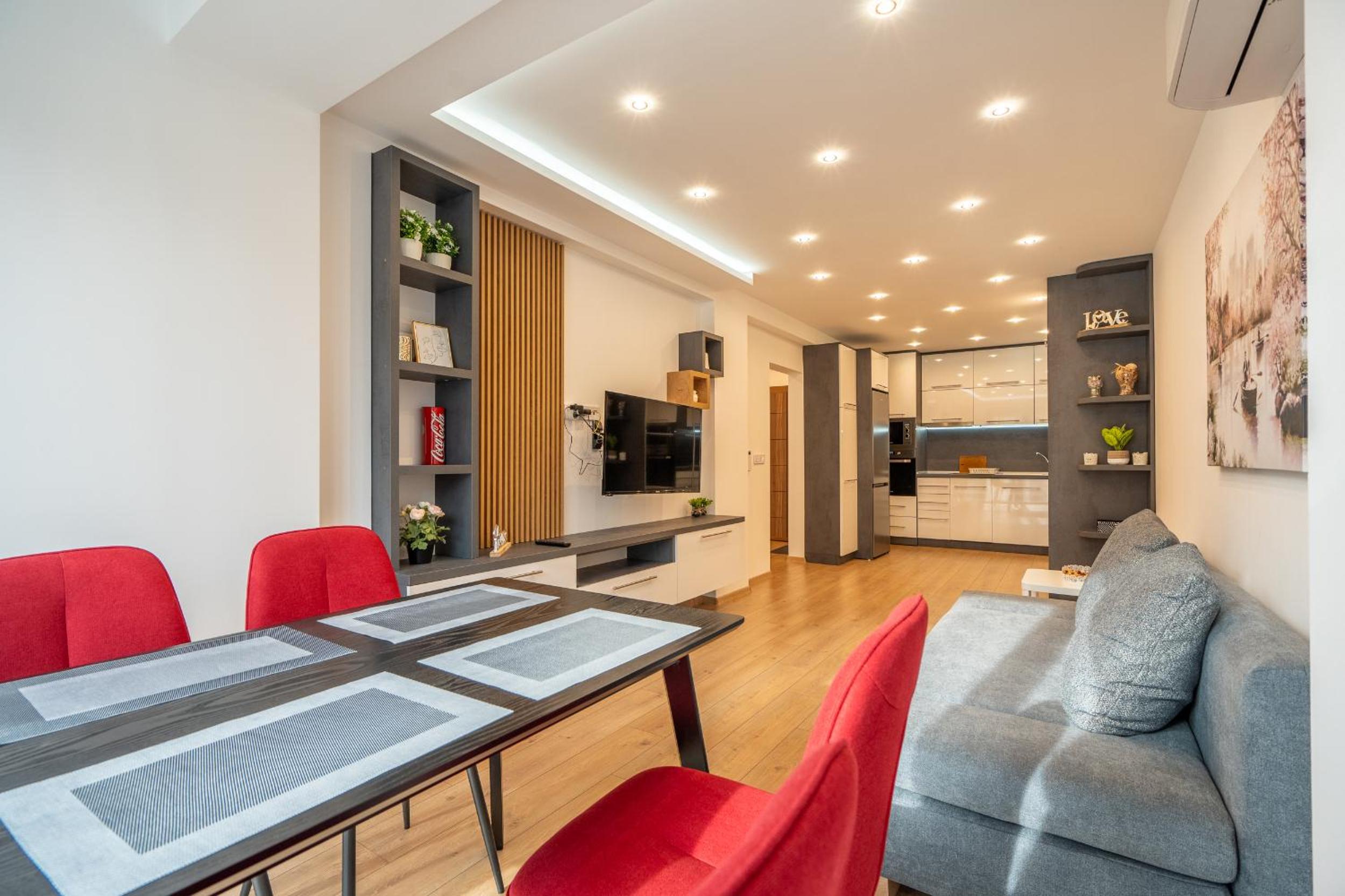 Zenith Apartment