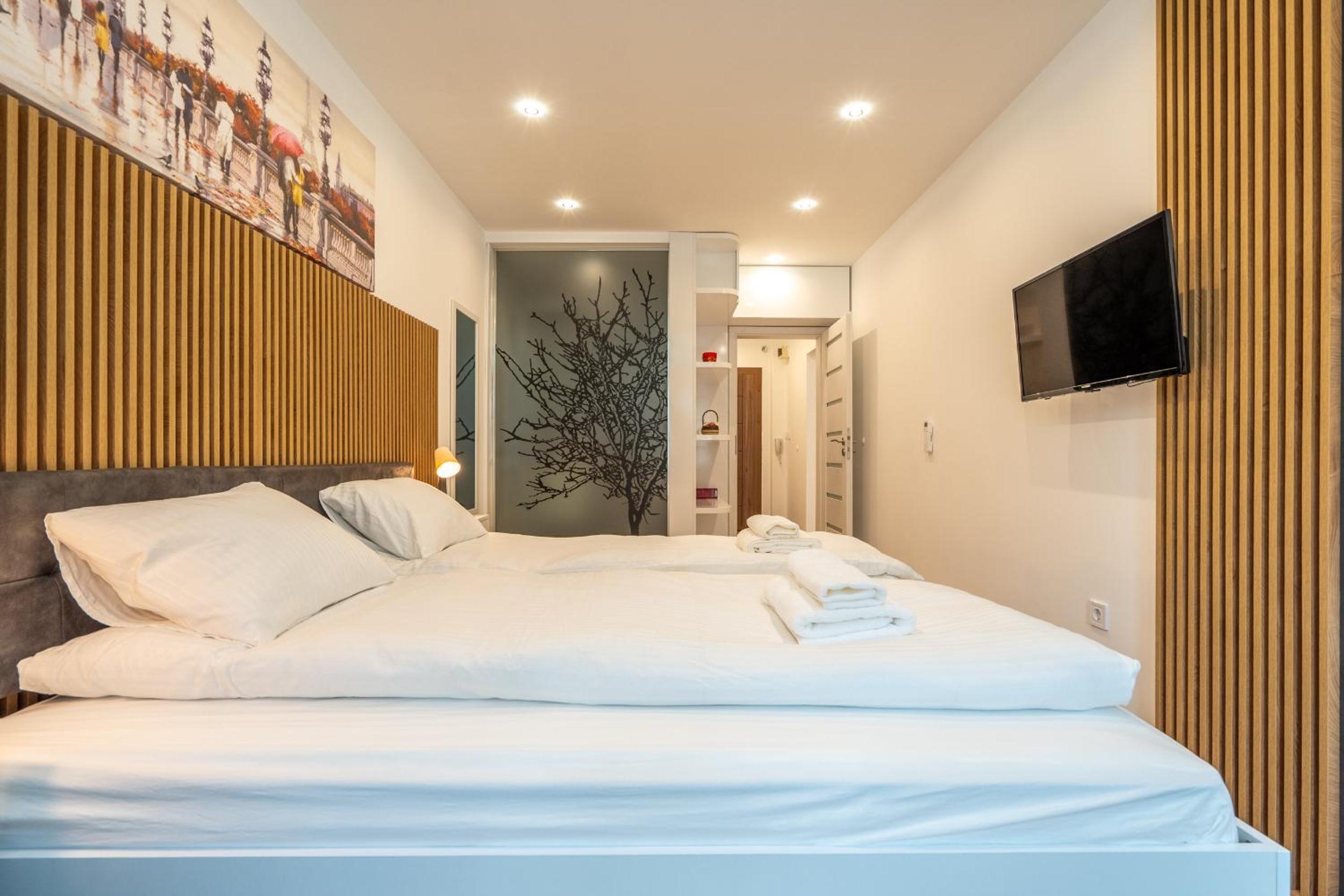 Zenith Apartment