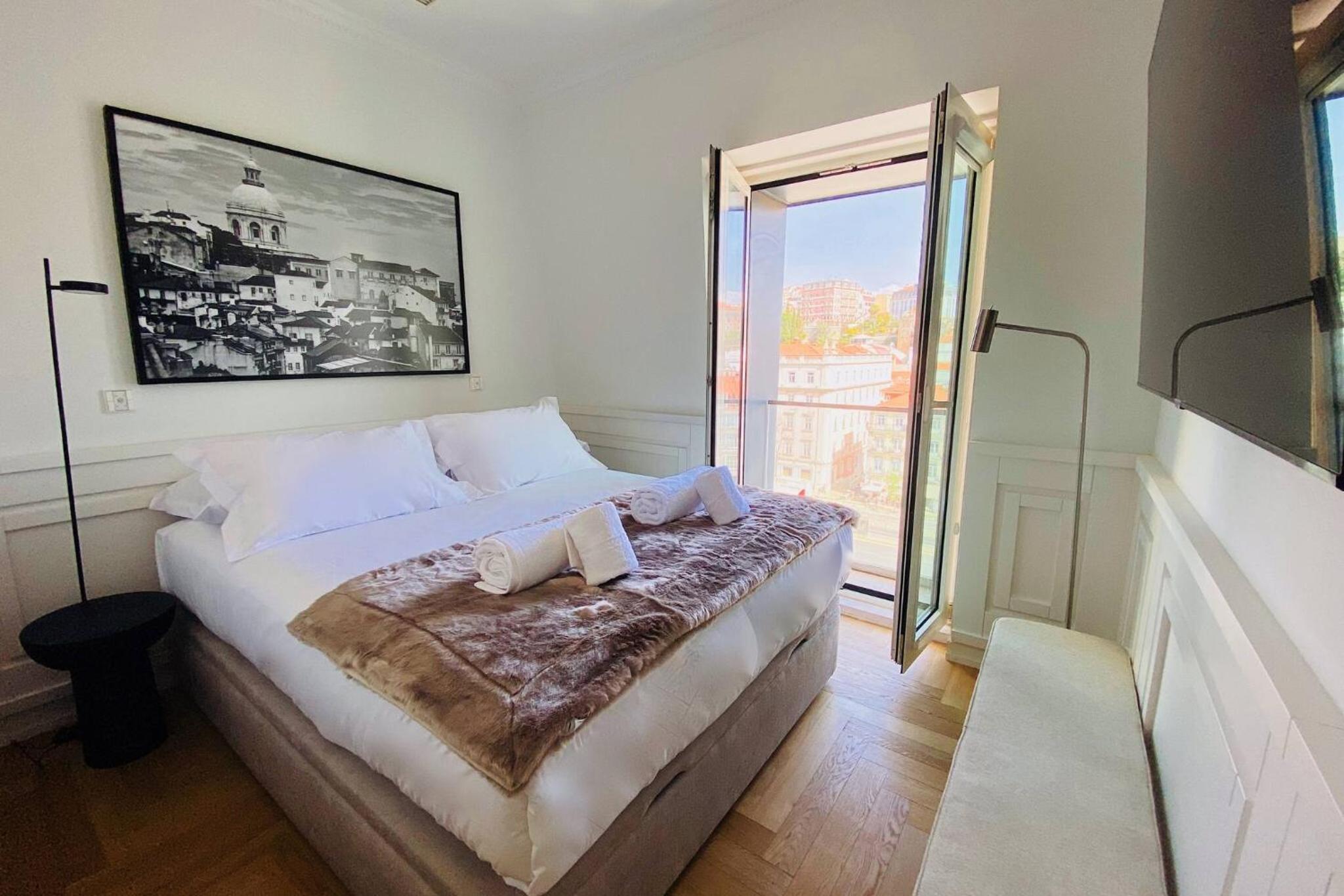 MY LX FLAT Stylish and Design Gem in Rossio view 4