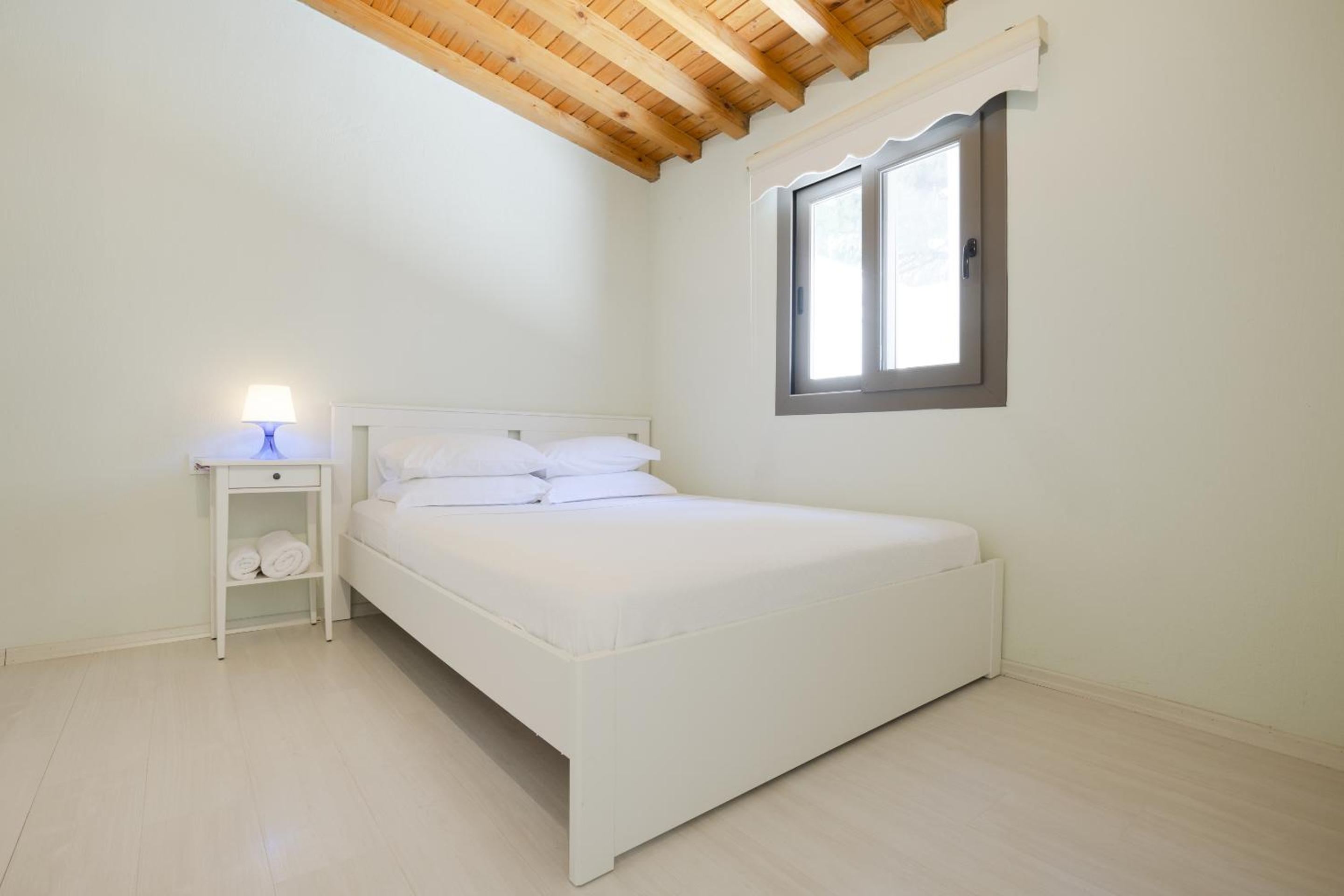 AEGEAN Apartments - Marina & Chios Island View - Image 19