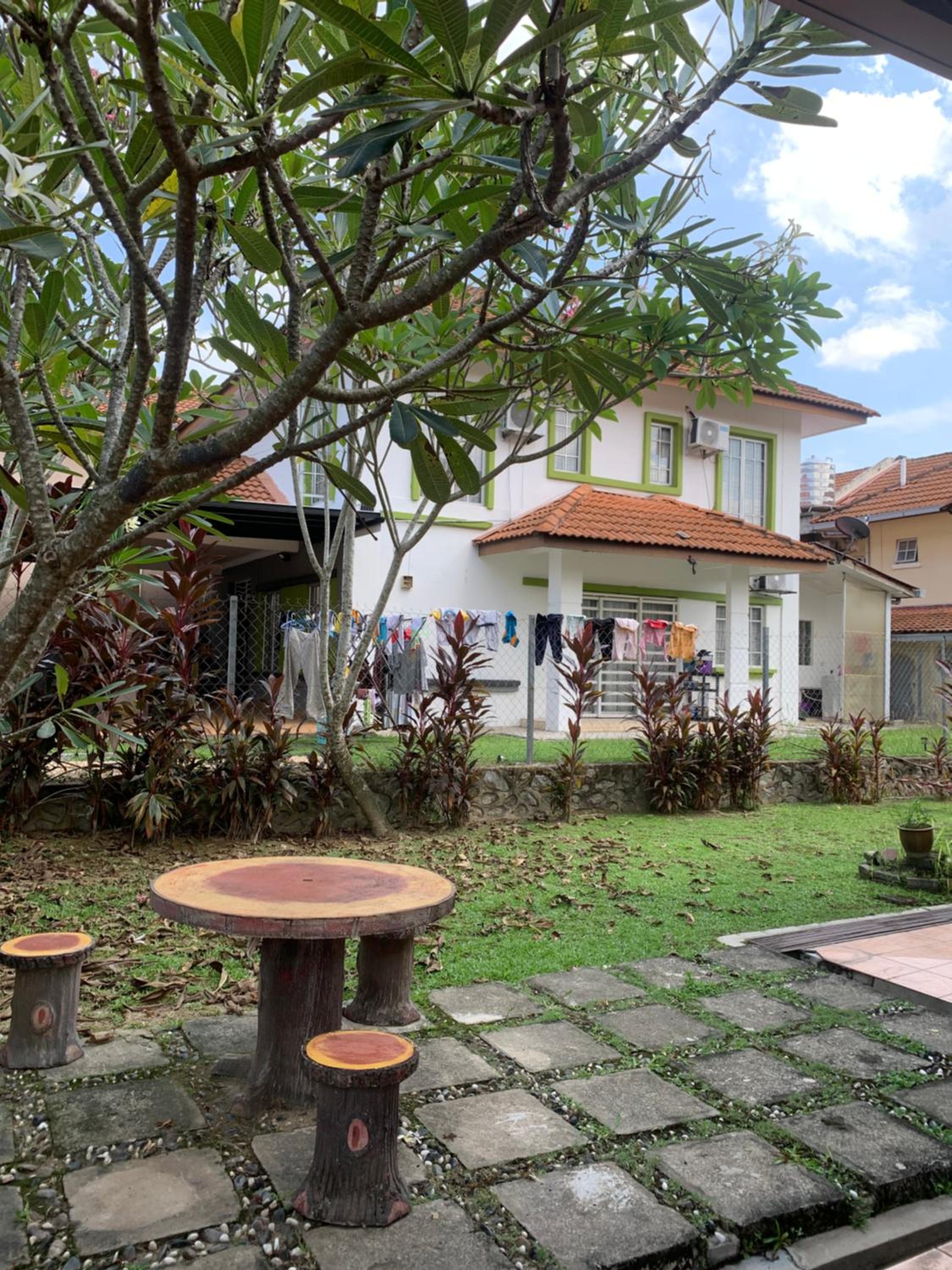 Landed 3BR near Bangi Wonderland - Wi-Fi, Netflix photo 3
