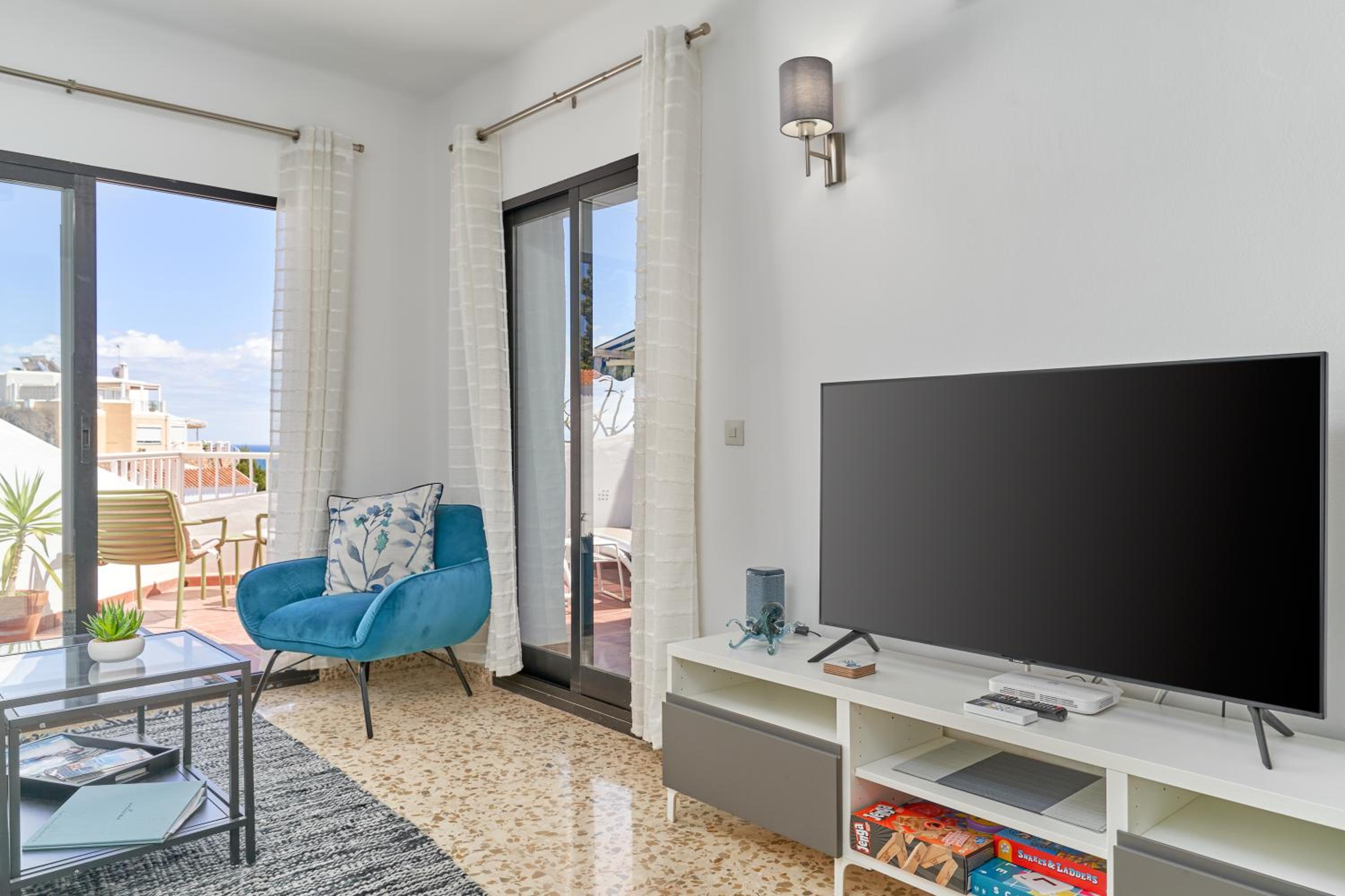 Sea view Apt Nerja view 3