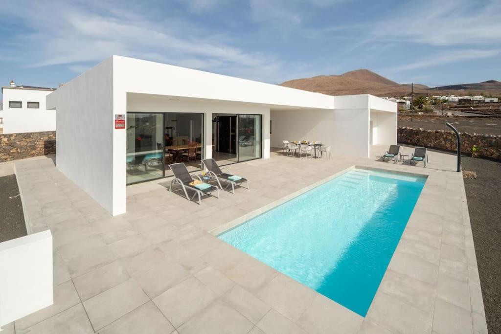 Casa Lero