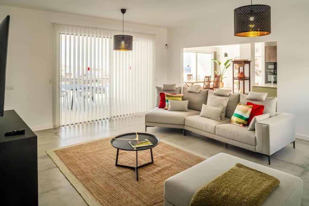 Casa Lero