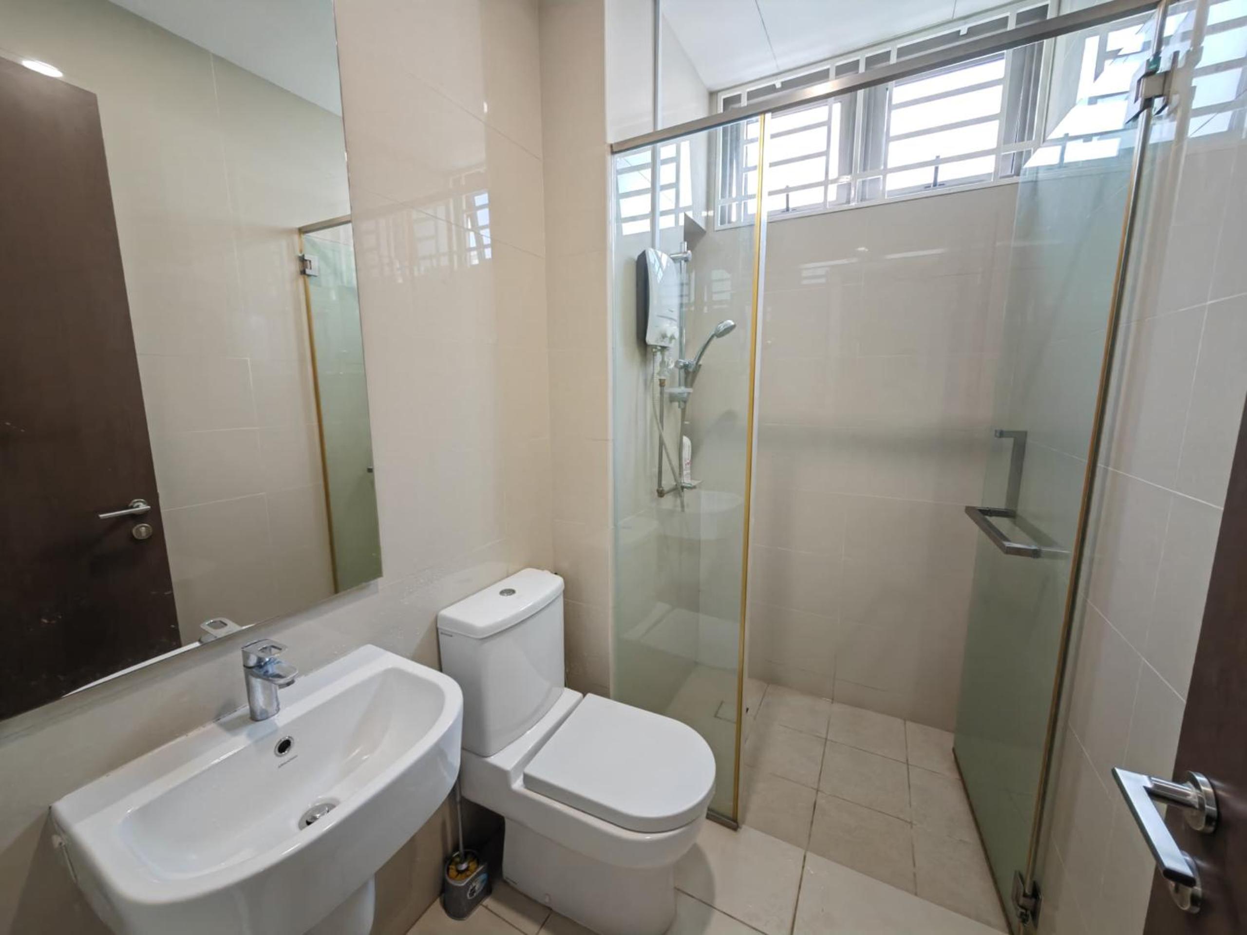 162 Home4Stay Deluxe Big 3story 6Rooms 20pax Wedding USM Arena Bridge, photo 30