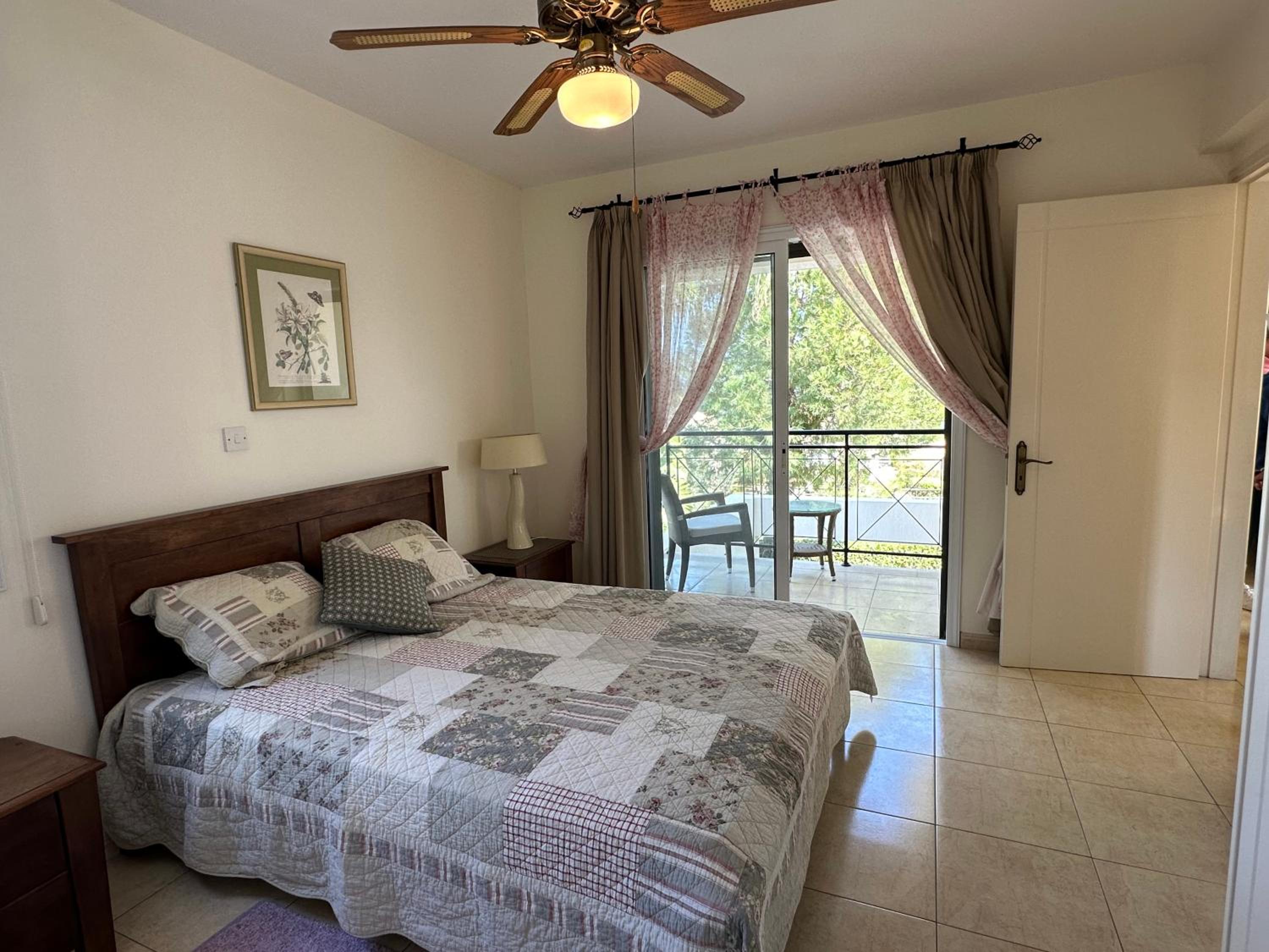 Beach villa Camelia