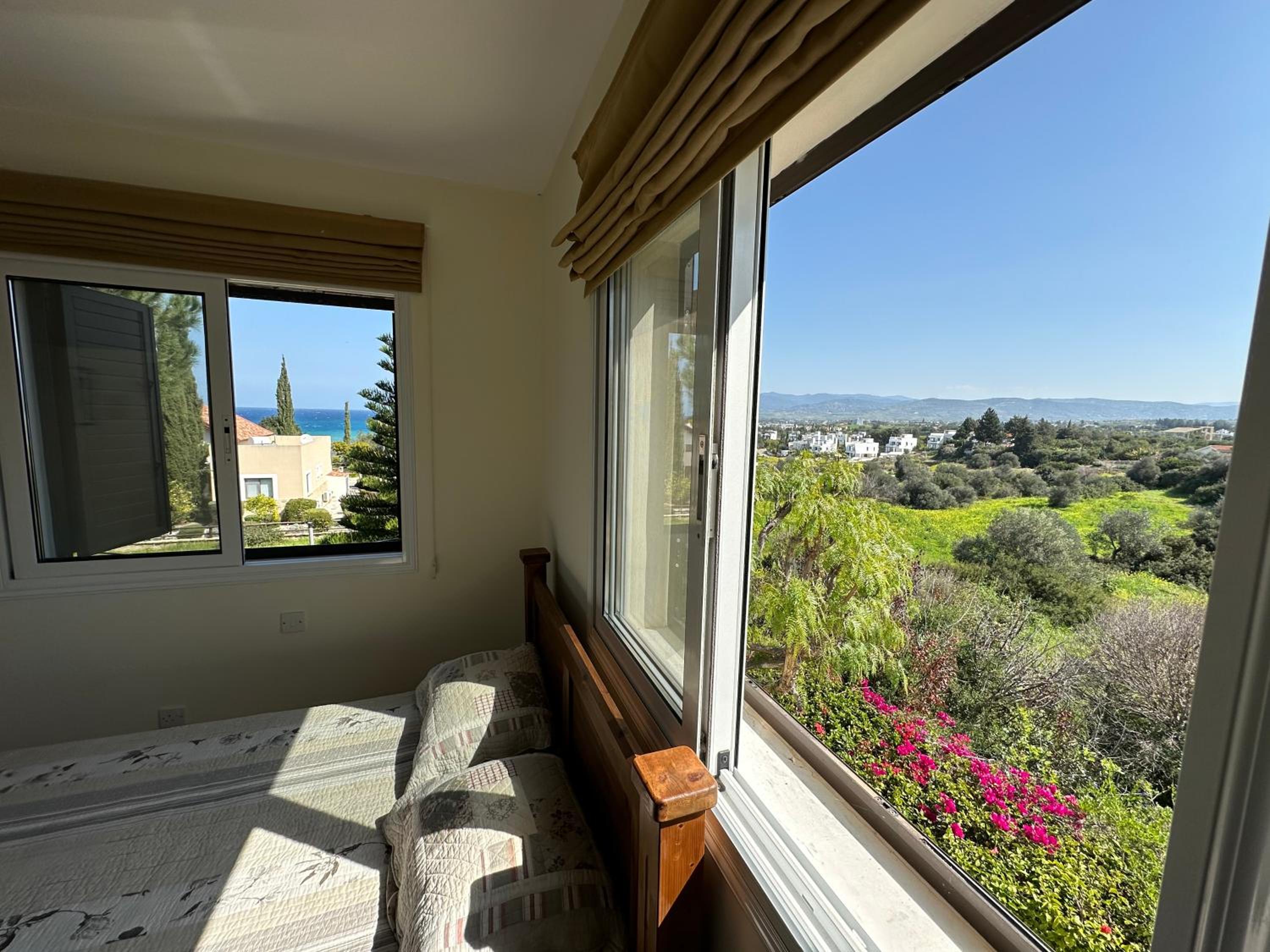 Beach villa Camelia