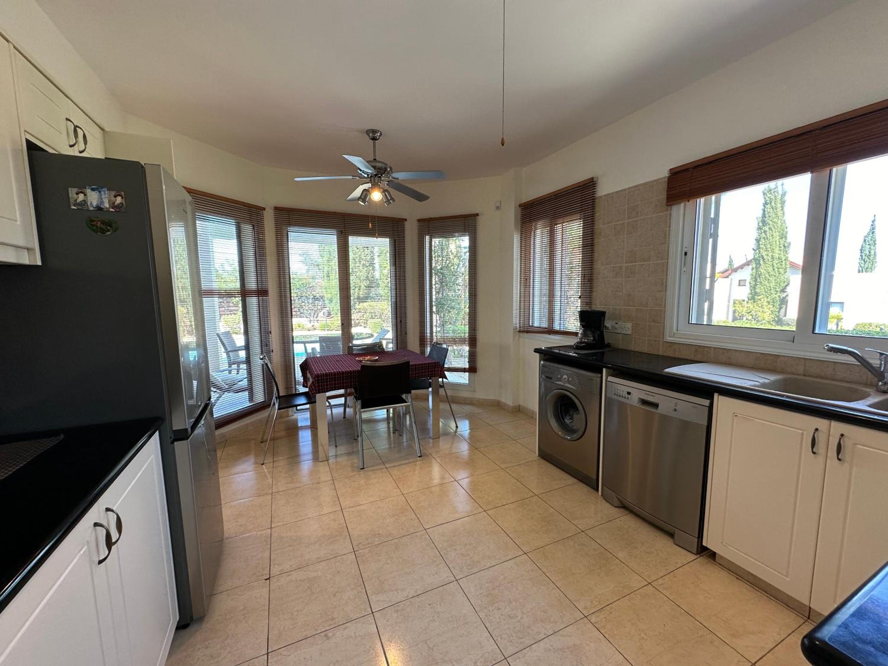 Beach villa Camelia
