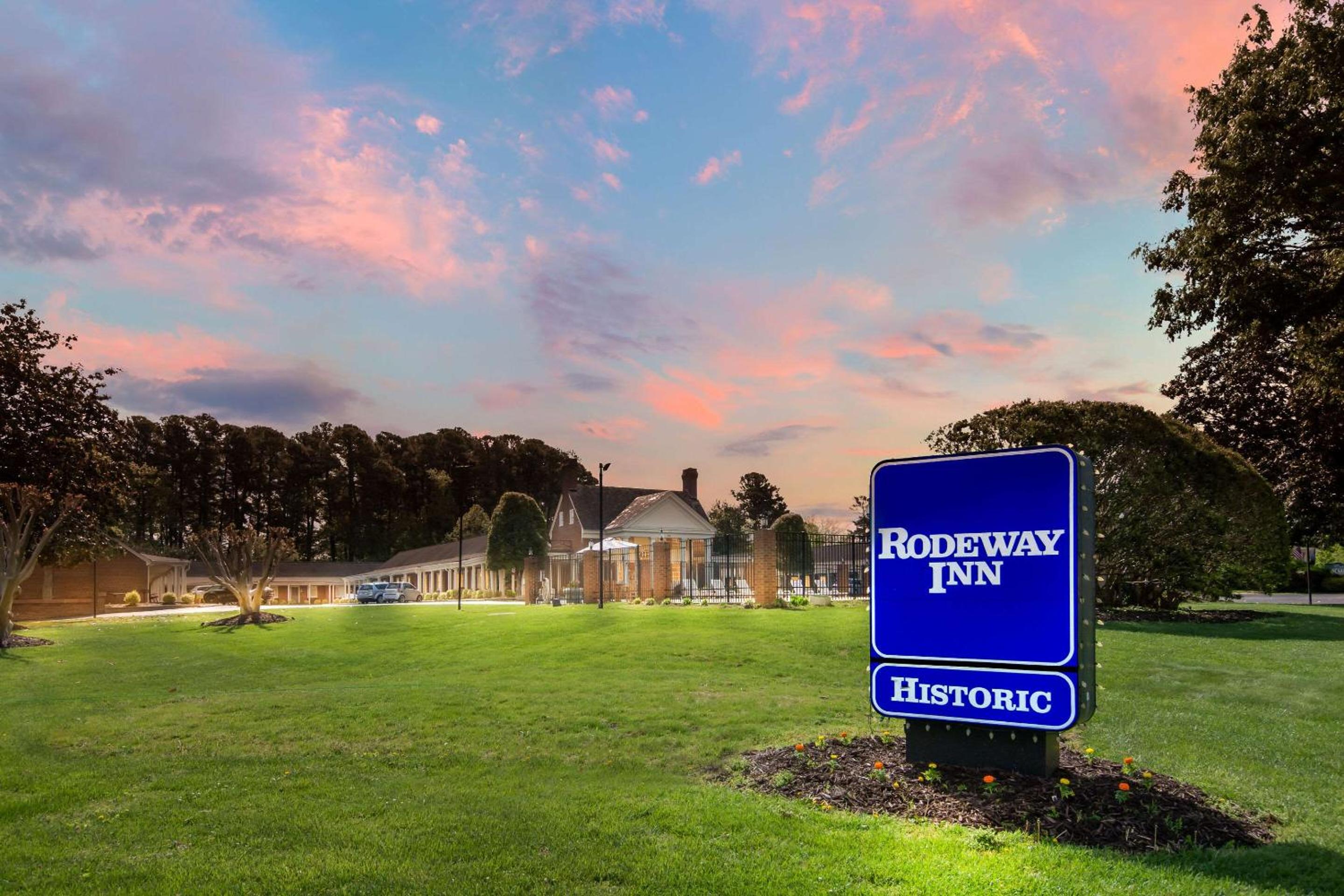 Hotel Rodeway Inn Historic - Image 1