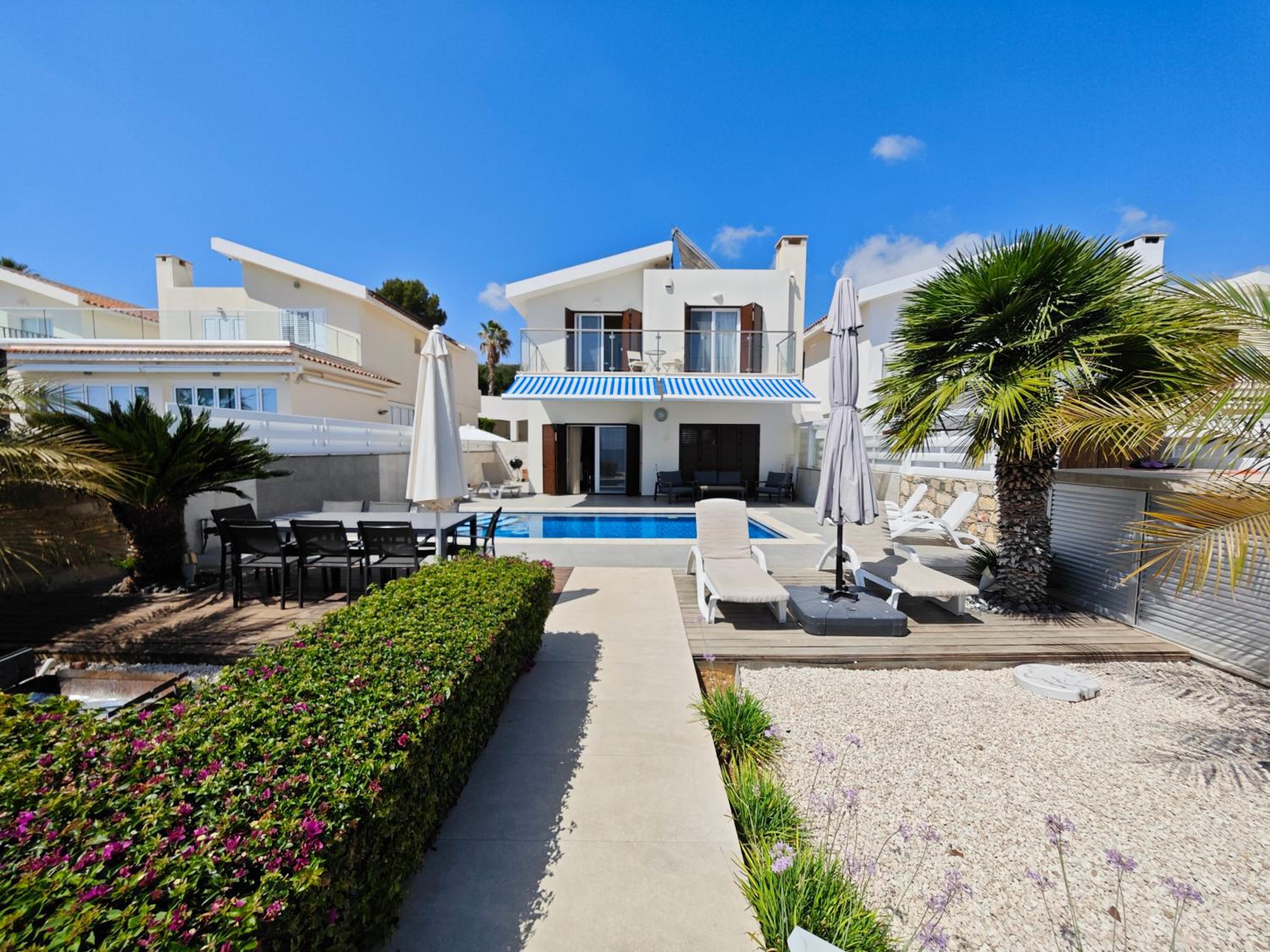 Villa SunResidence