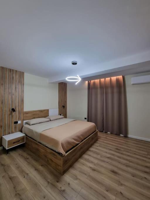 Peace and Love luxury apartment in Center, New Bazaar 2