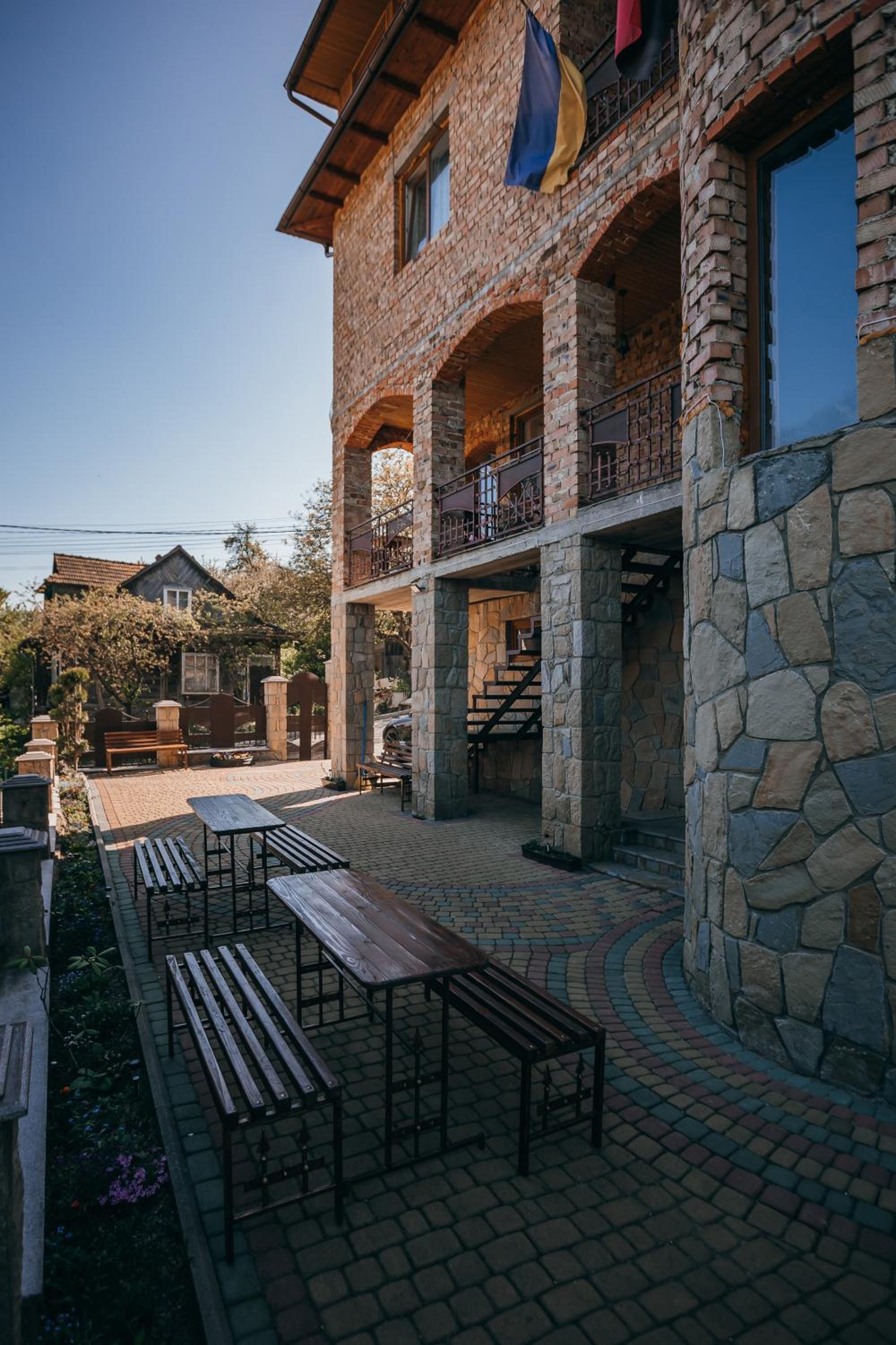Guest House Бескид view 3