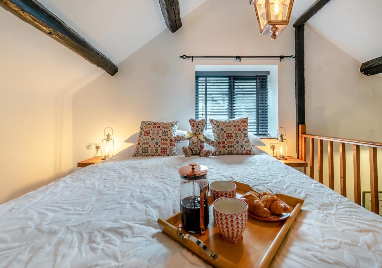 Coach House view 3