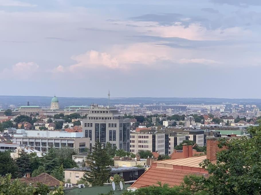 45m2 Buda hillside with panorama! view 3