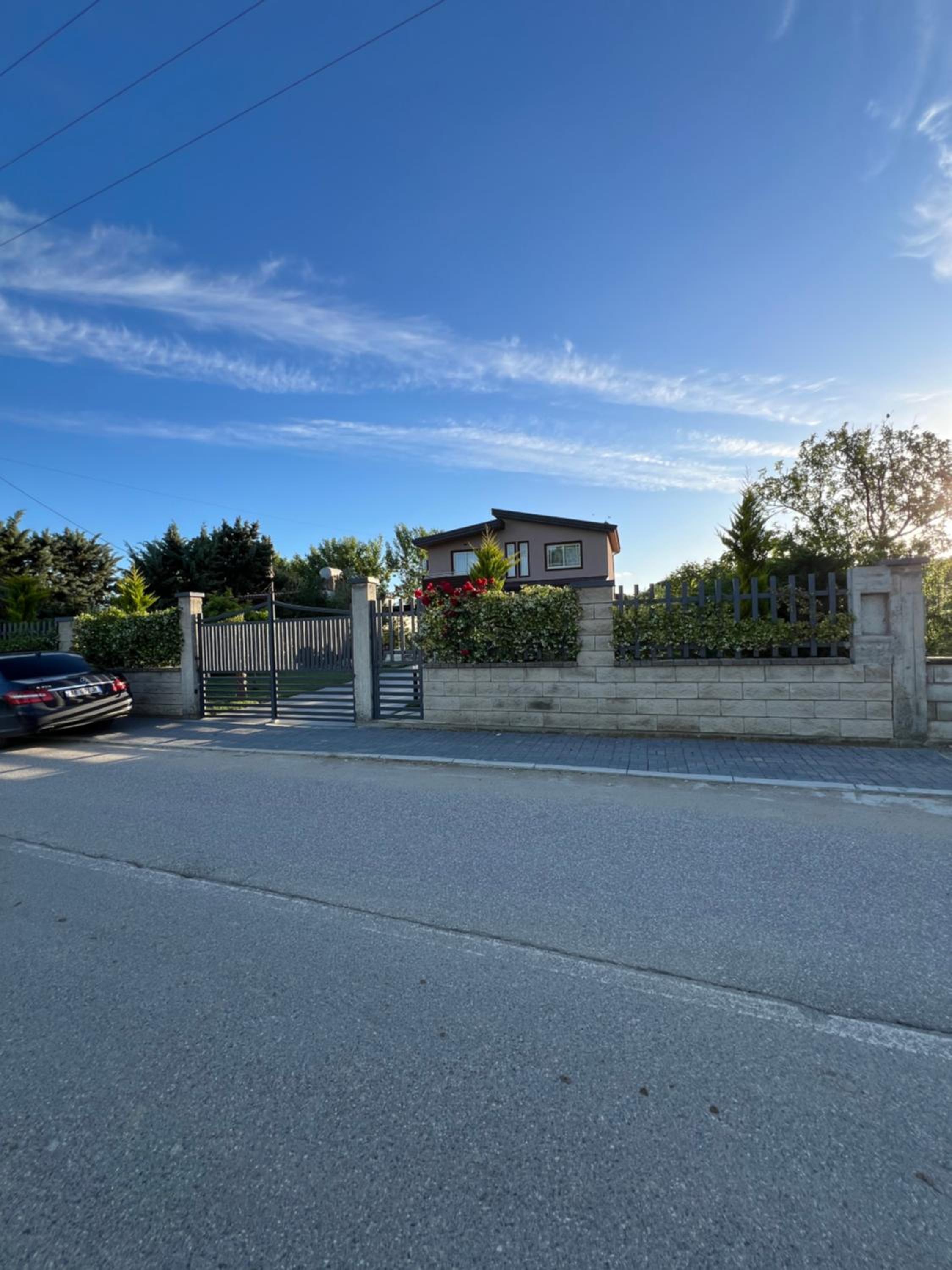 SunnySide Villa