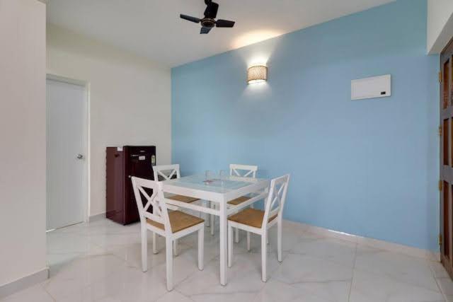 Luxury 2BHK Apartment near Calangute Baga beach with Pool