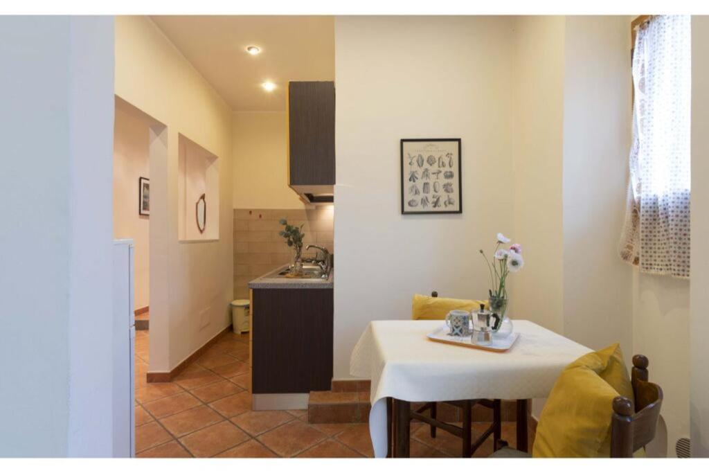 Vintage Apartment in Florence