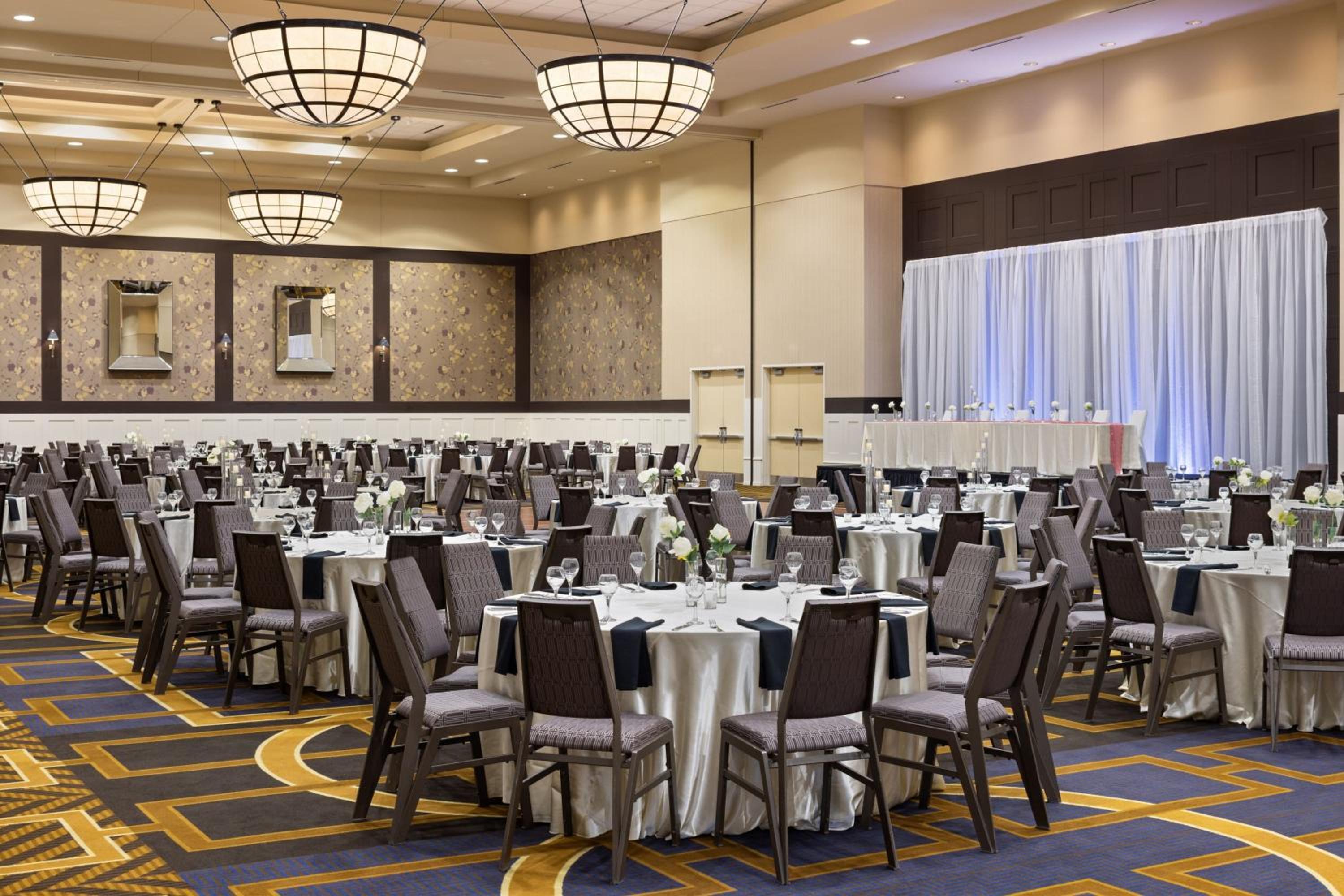 Sheraton Overland Park Hotel at the Convention Center - Property Image 38