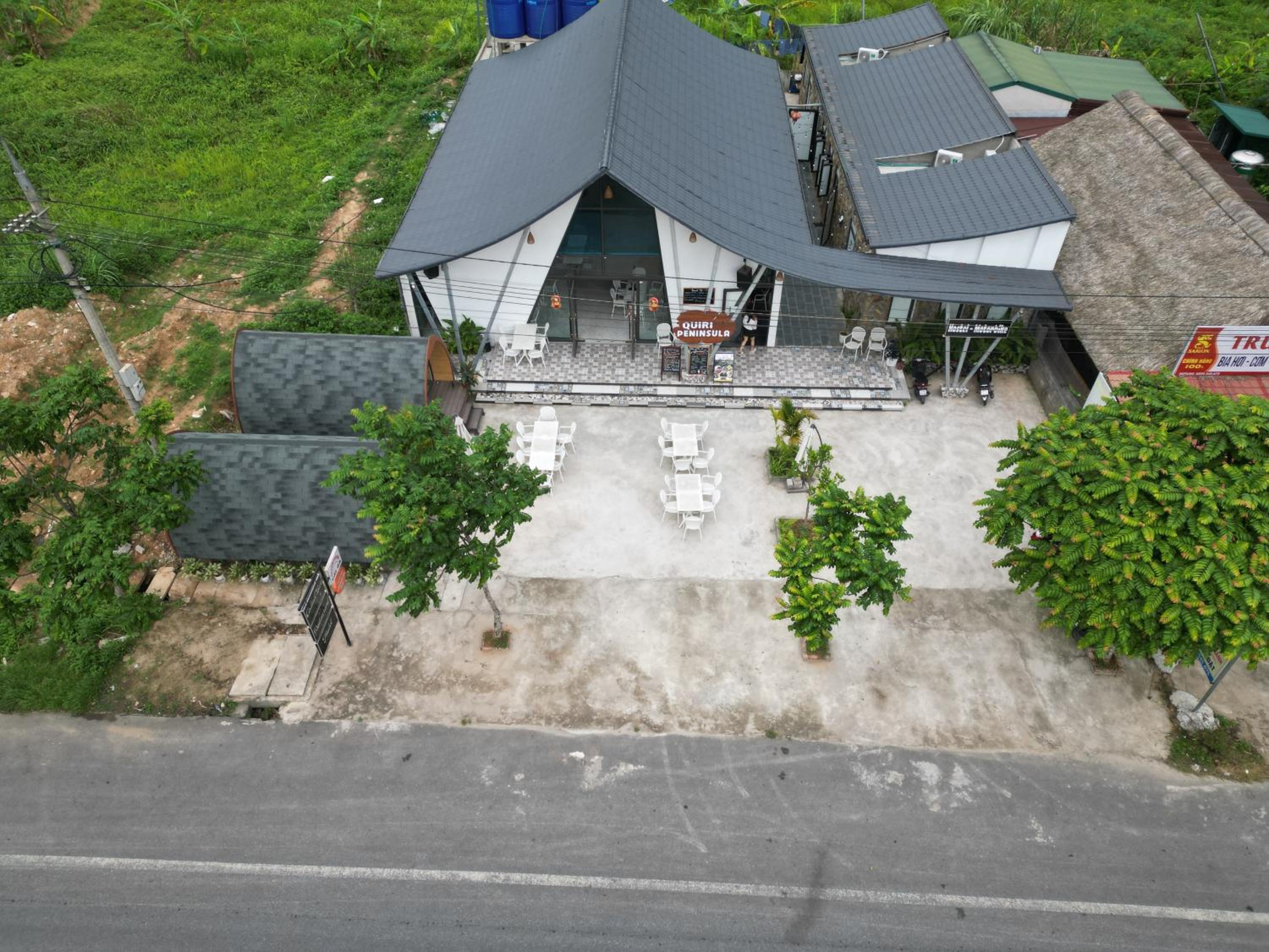 Photo 48