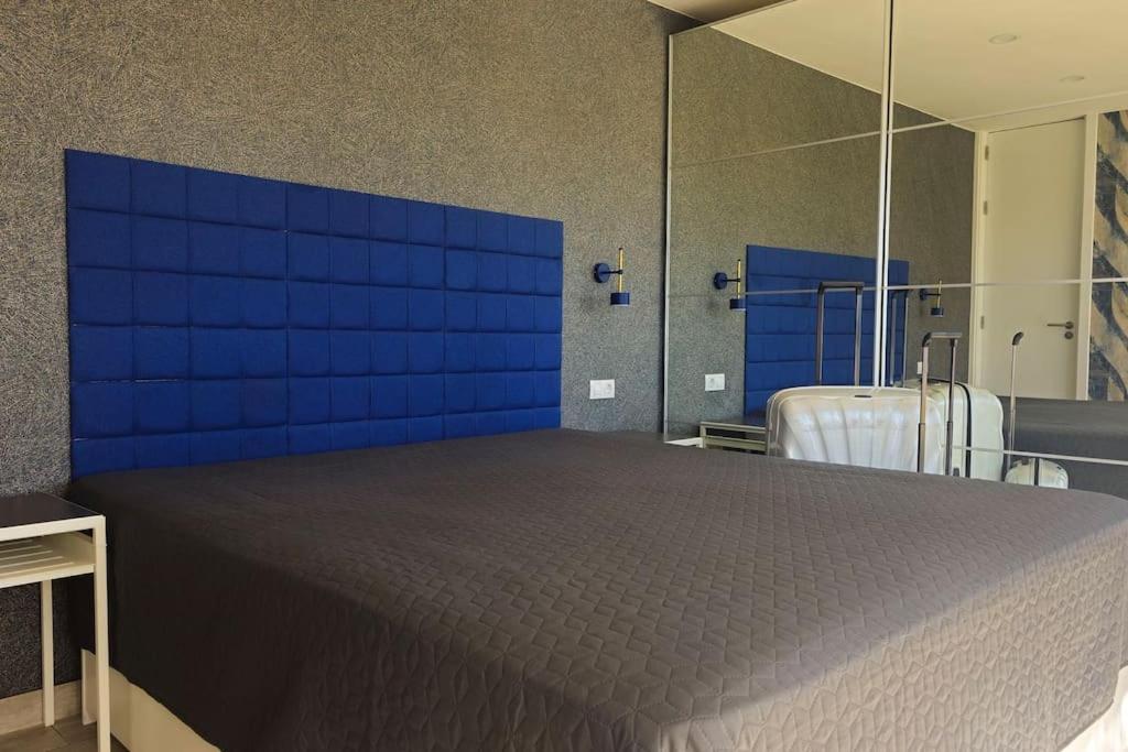 dunes canary deluxe