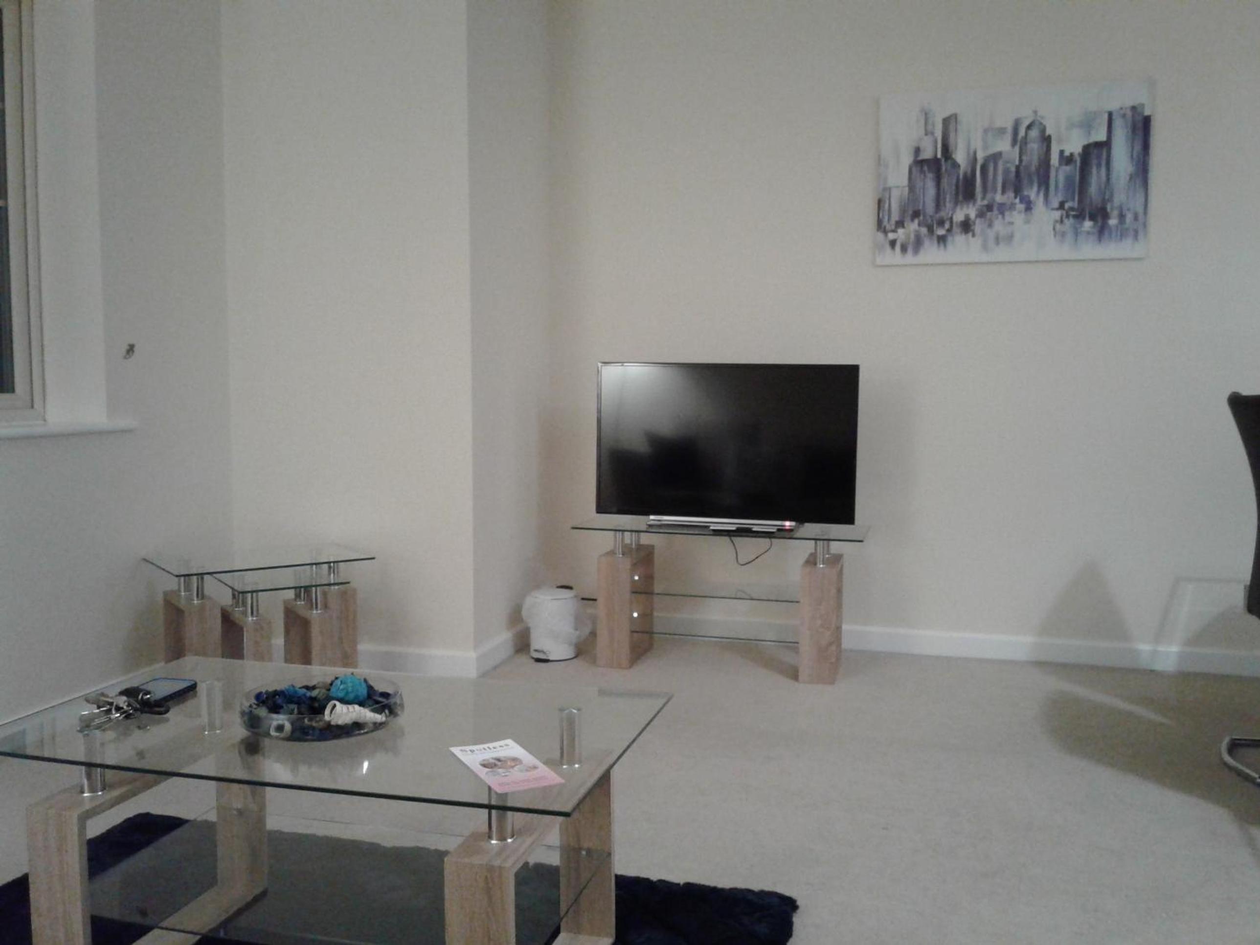 Apartment 4, photo 9