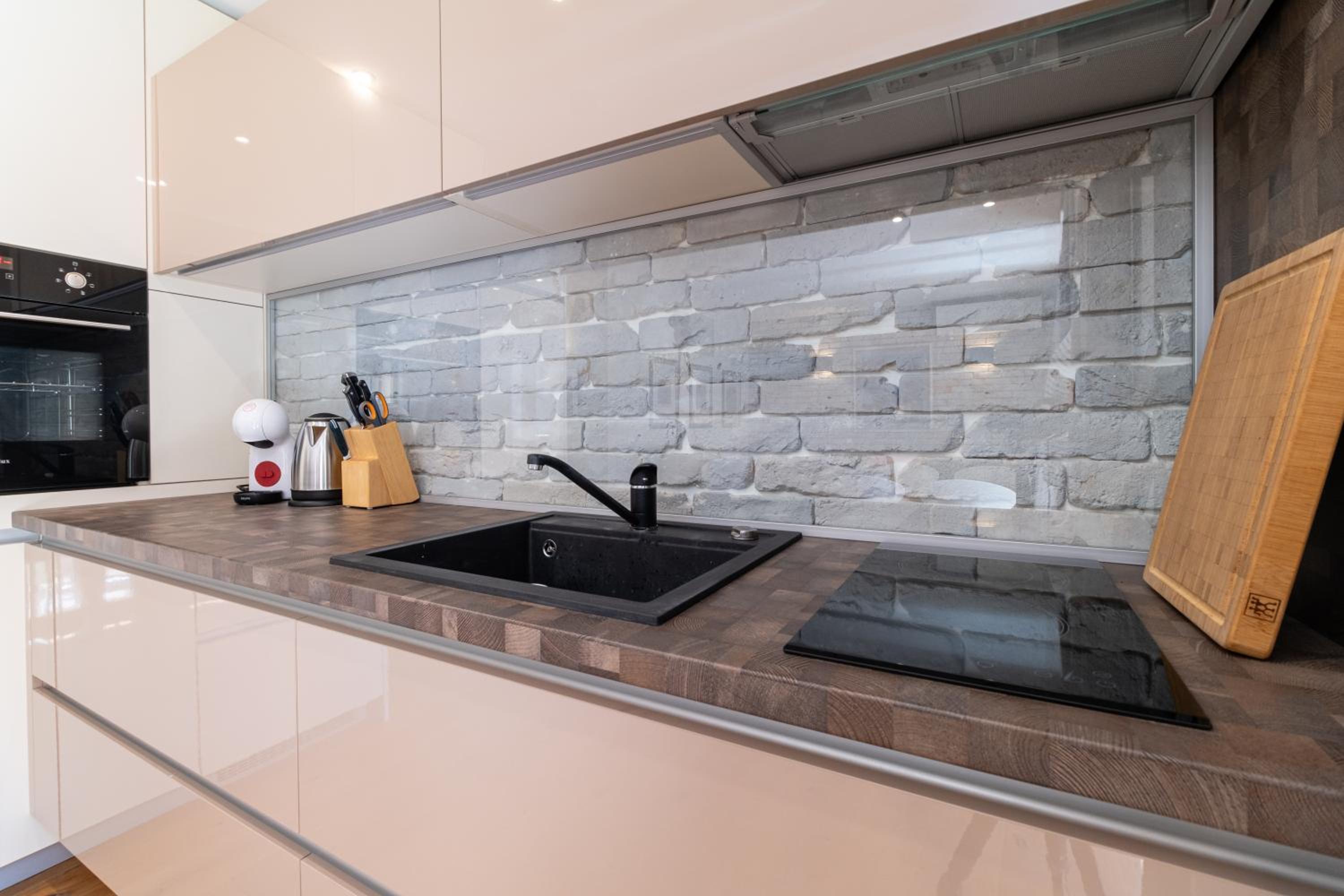 Central 1-bedroom Apartment