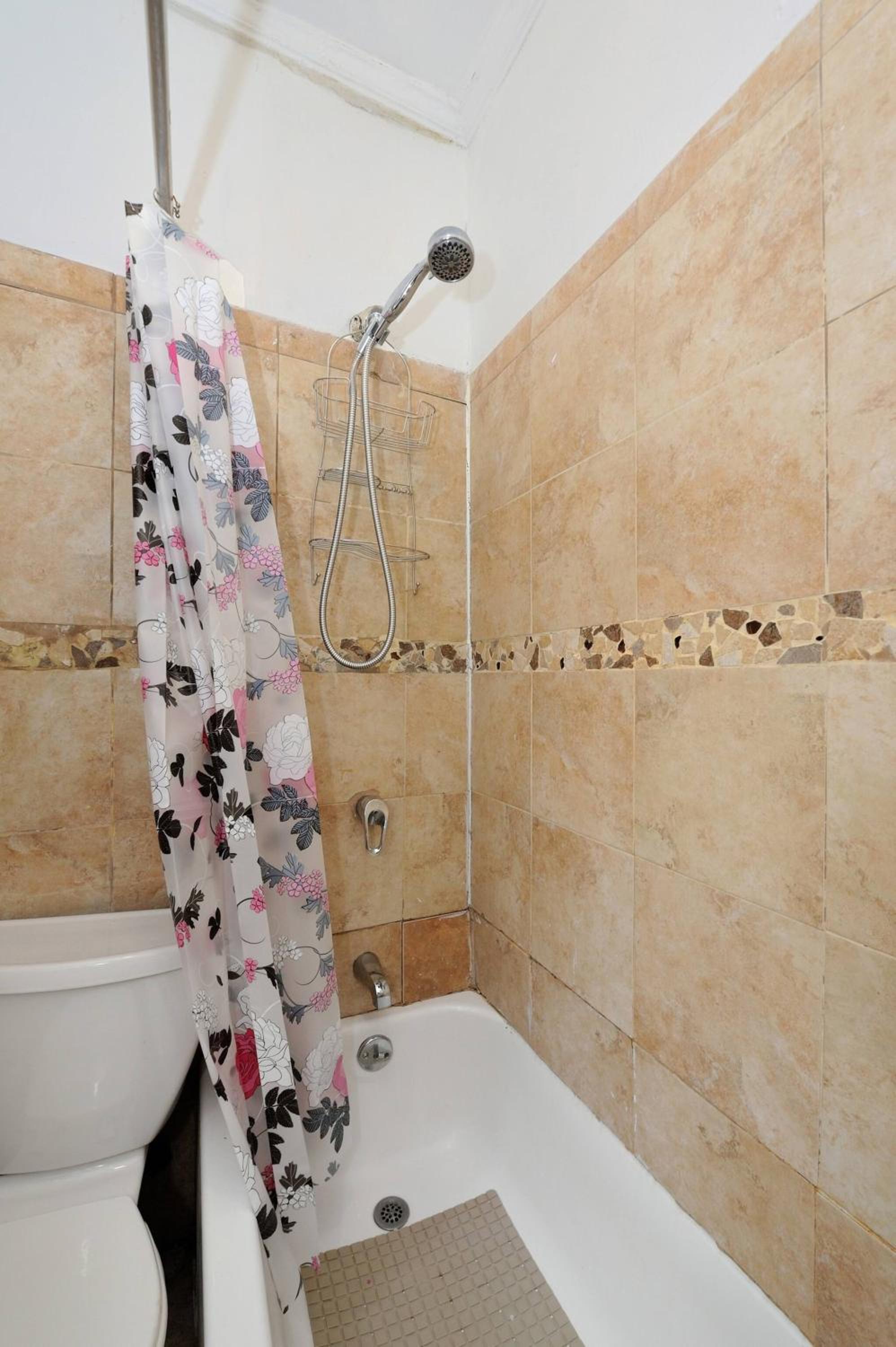 Near Time Square Cozy 2br In Nyc