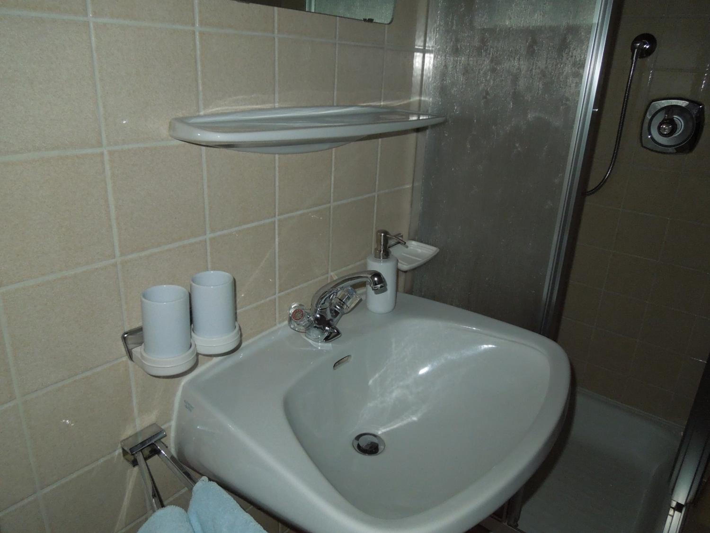 Photo 46