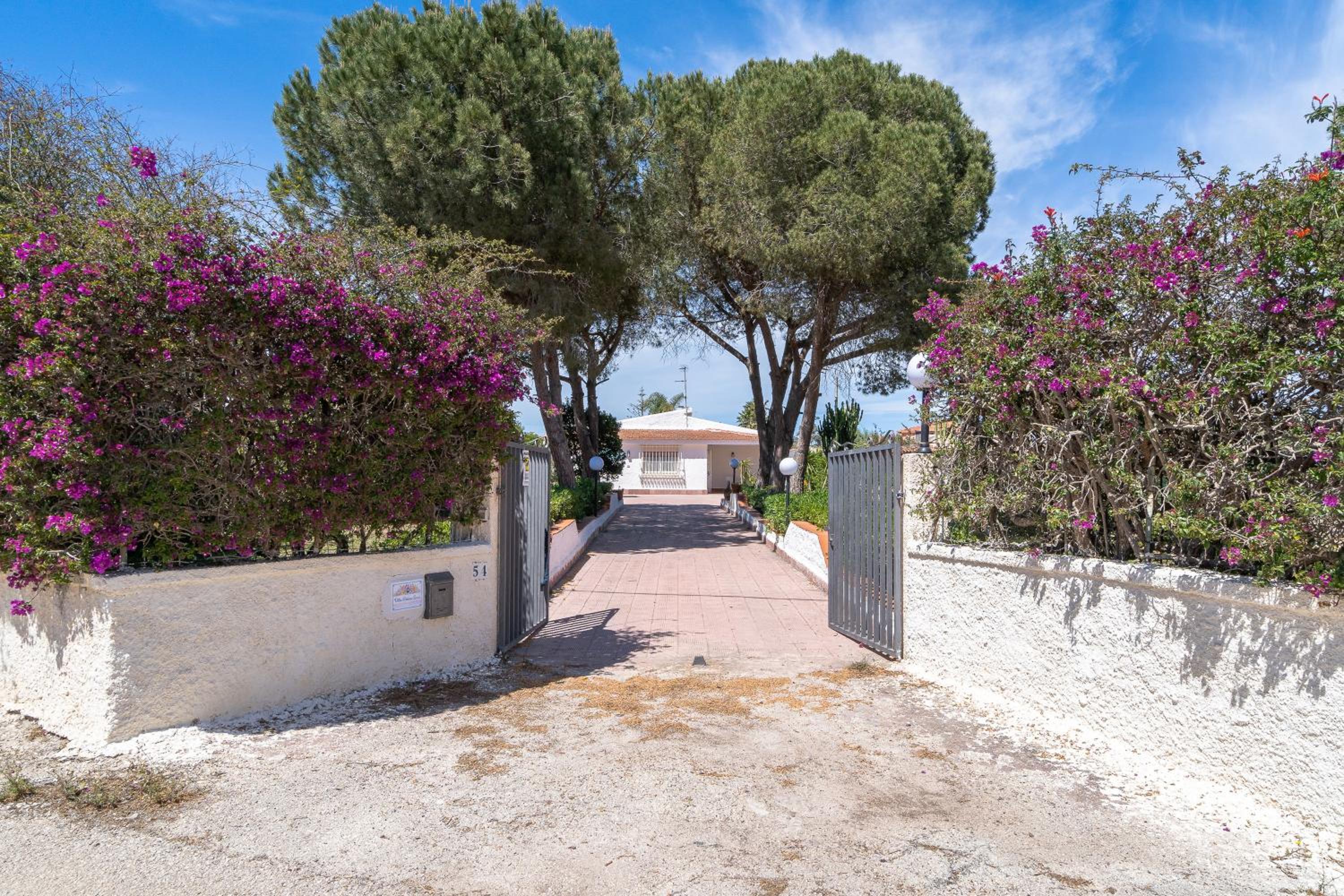 Villa Nonna Anna a Plemmirio view 2
