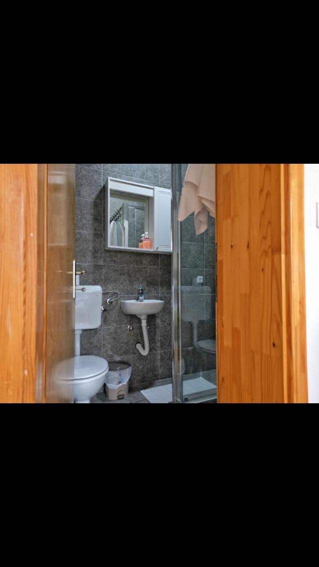 Apartmani Helena