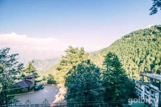 Hotel Holiday Dalhousie - Near Ghandhi Chowk Mall Road view 2