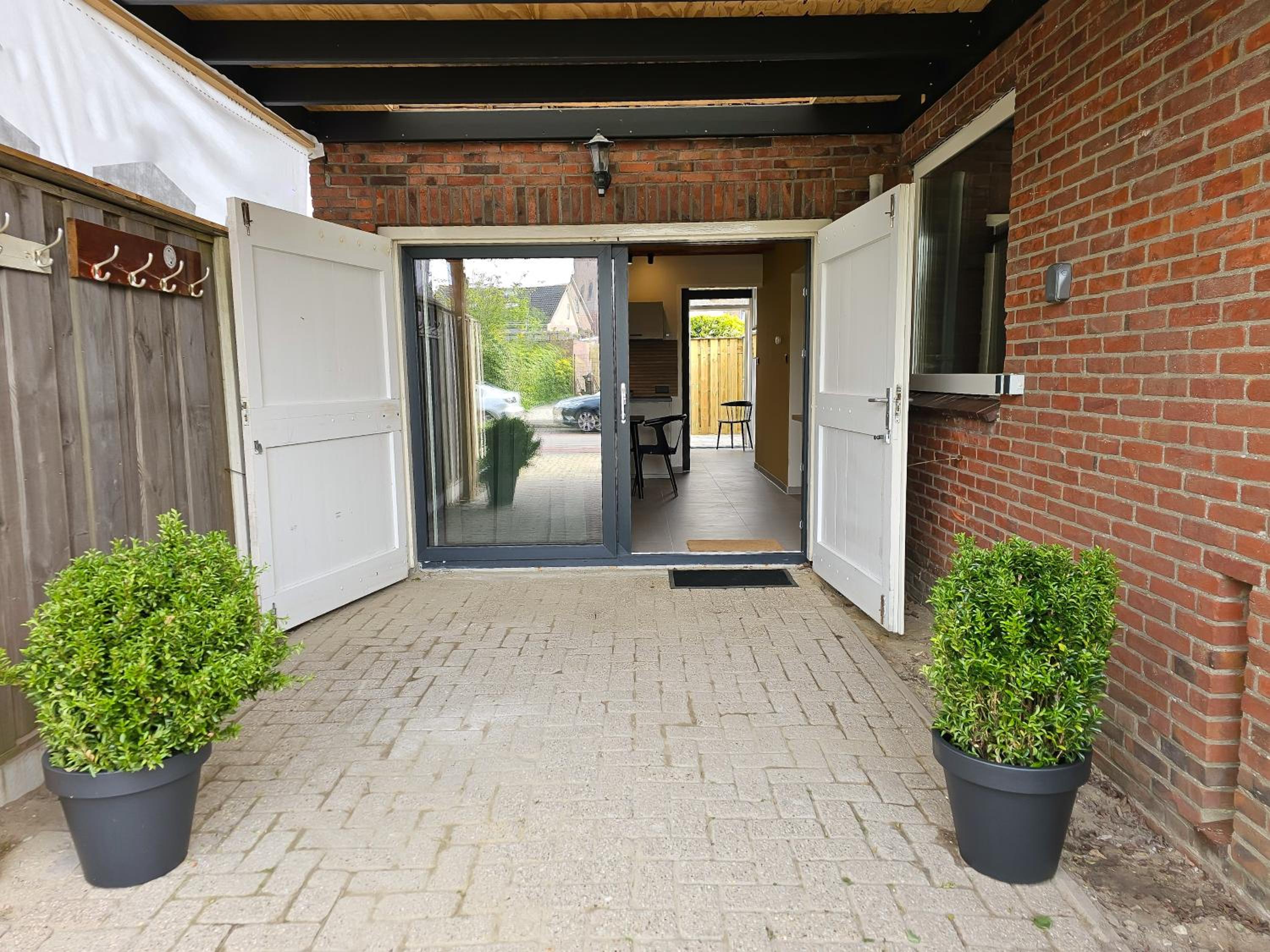 Photo 18