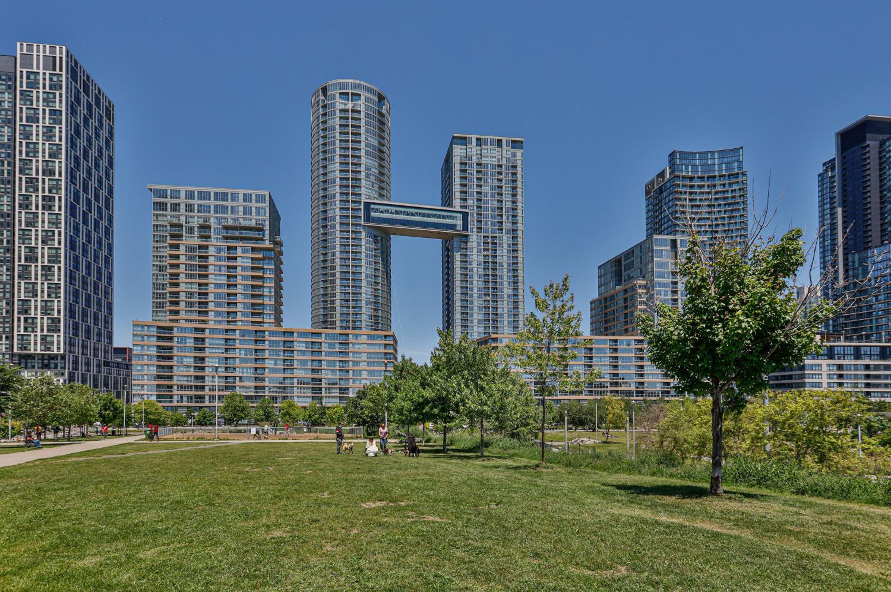 GLOBALSTAY New Fabulous Toronto Condo view 4