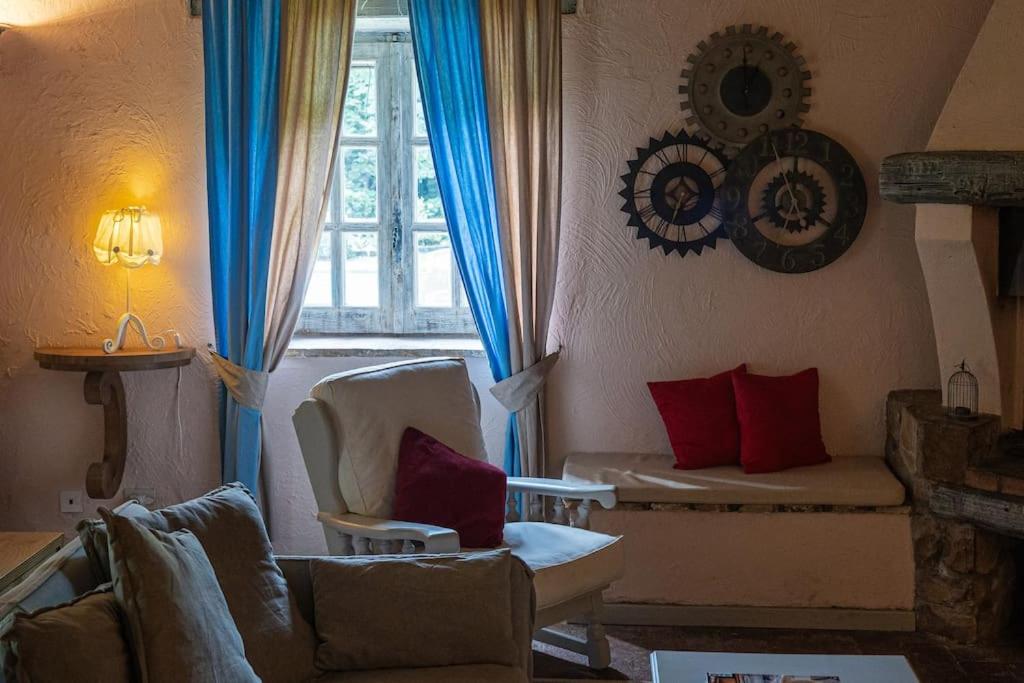 Villa Letizia with pool - 10 min drive to Orvieto town