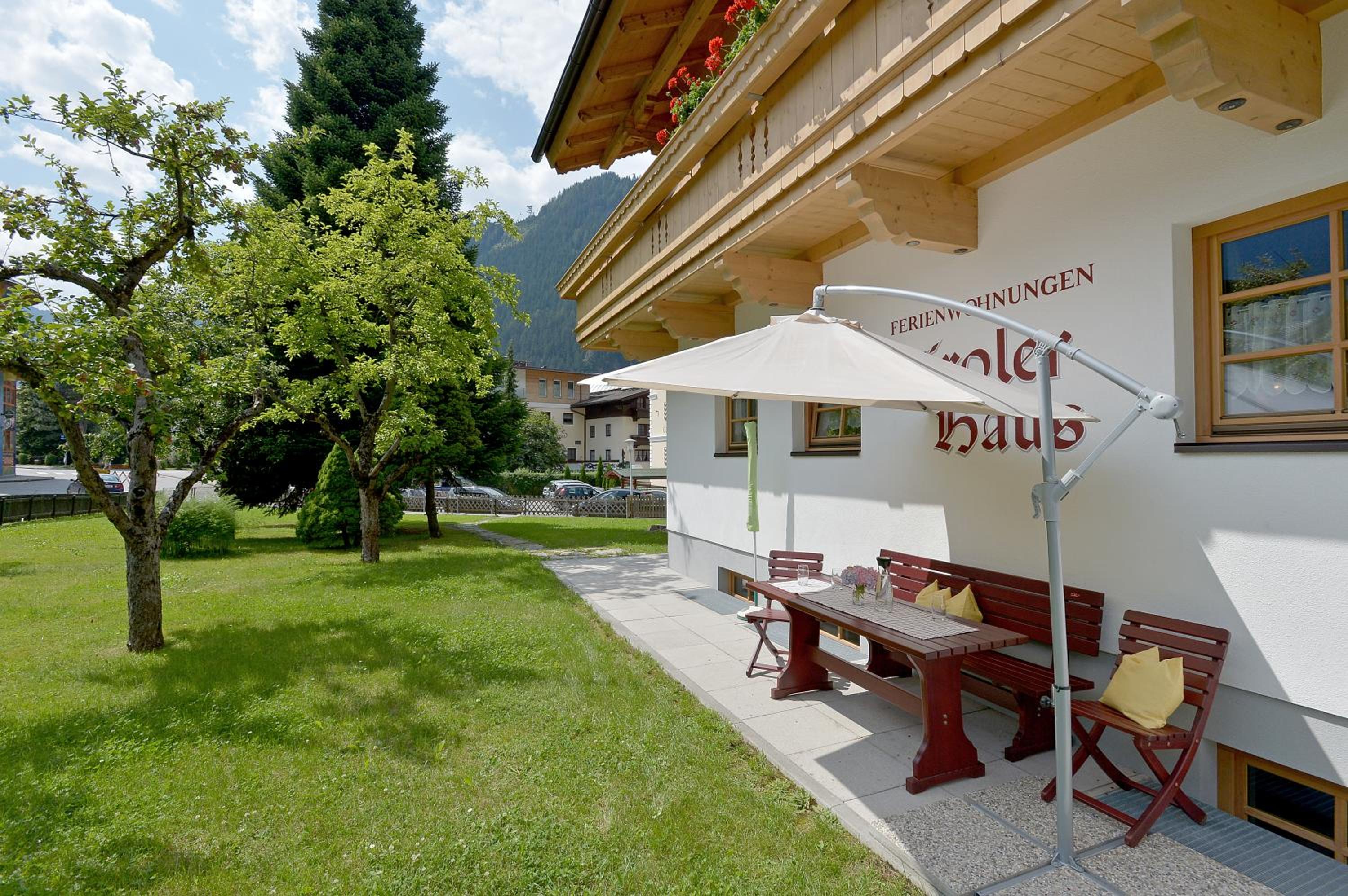 Ferienwohnungen Tiroler Haus