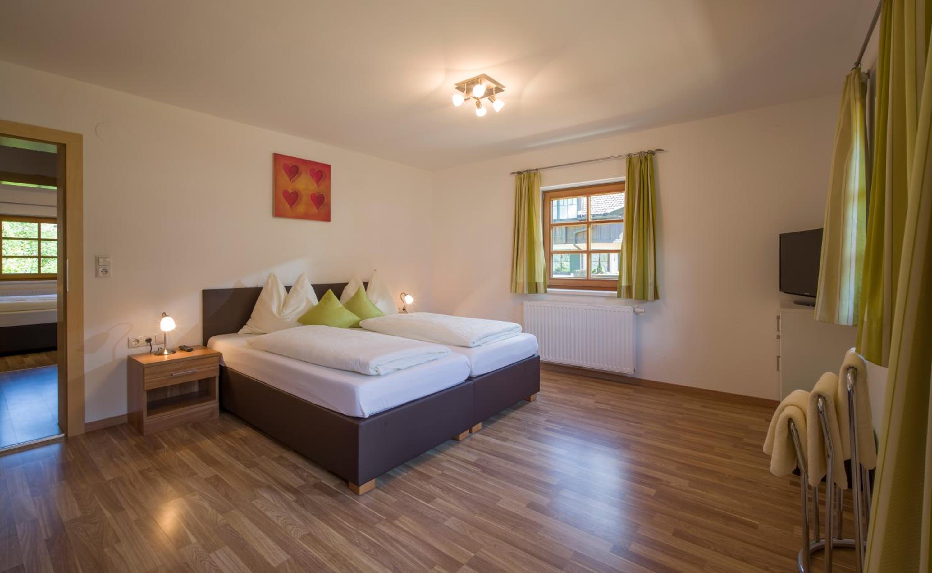 Ferienwohnungen Tiroler Haus
