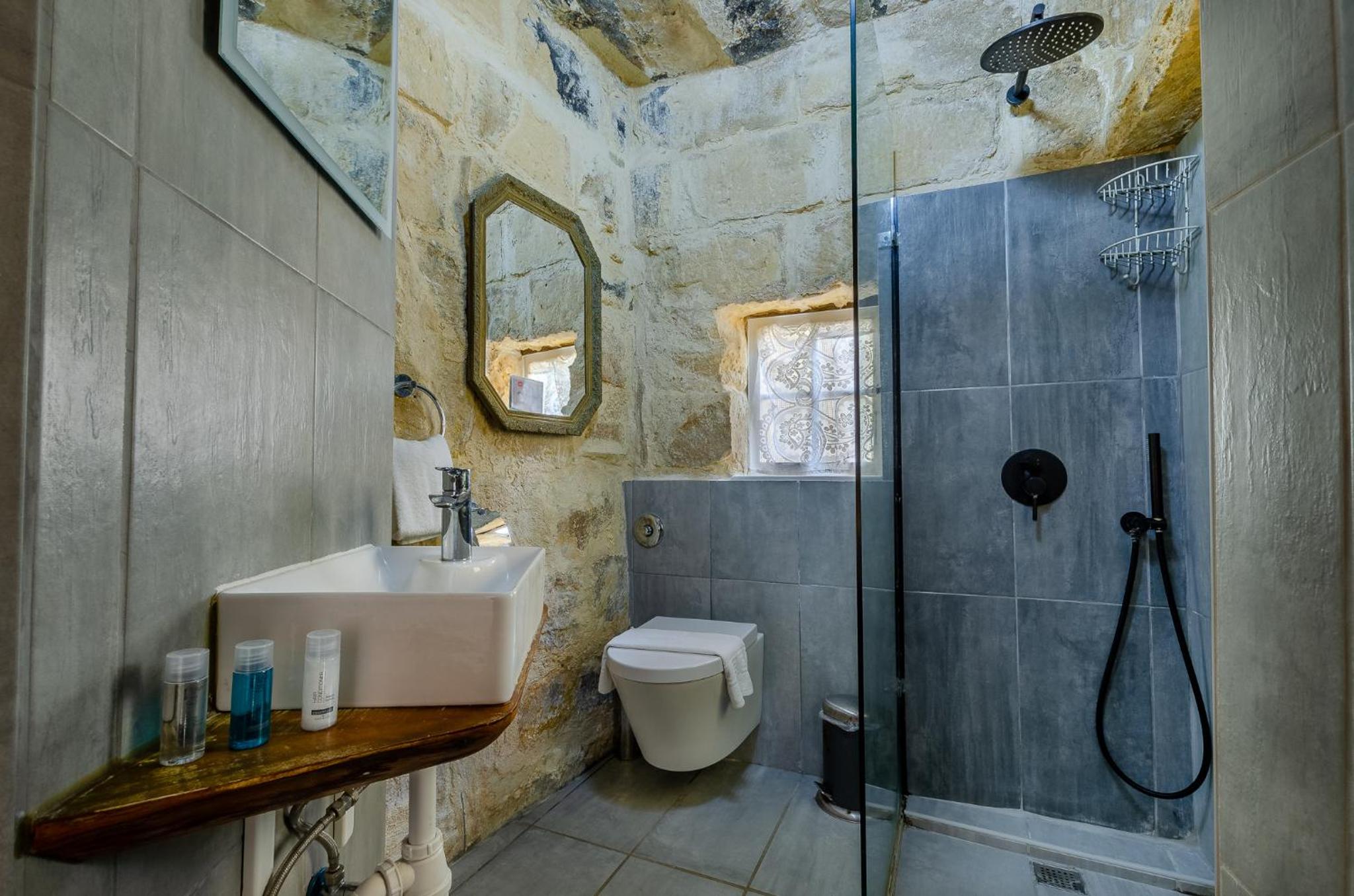 Cosy Cottages in Restored House of Character photo 2