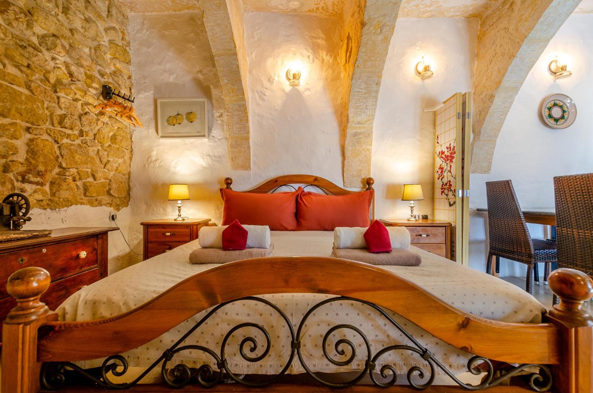 Cosy Cottages in Restored House of Character photo 3