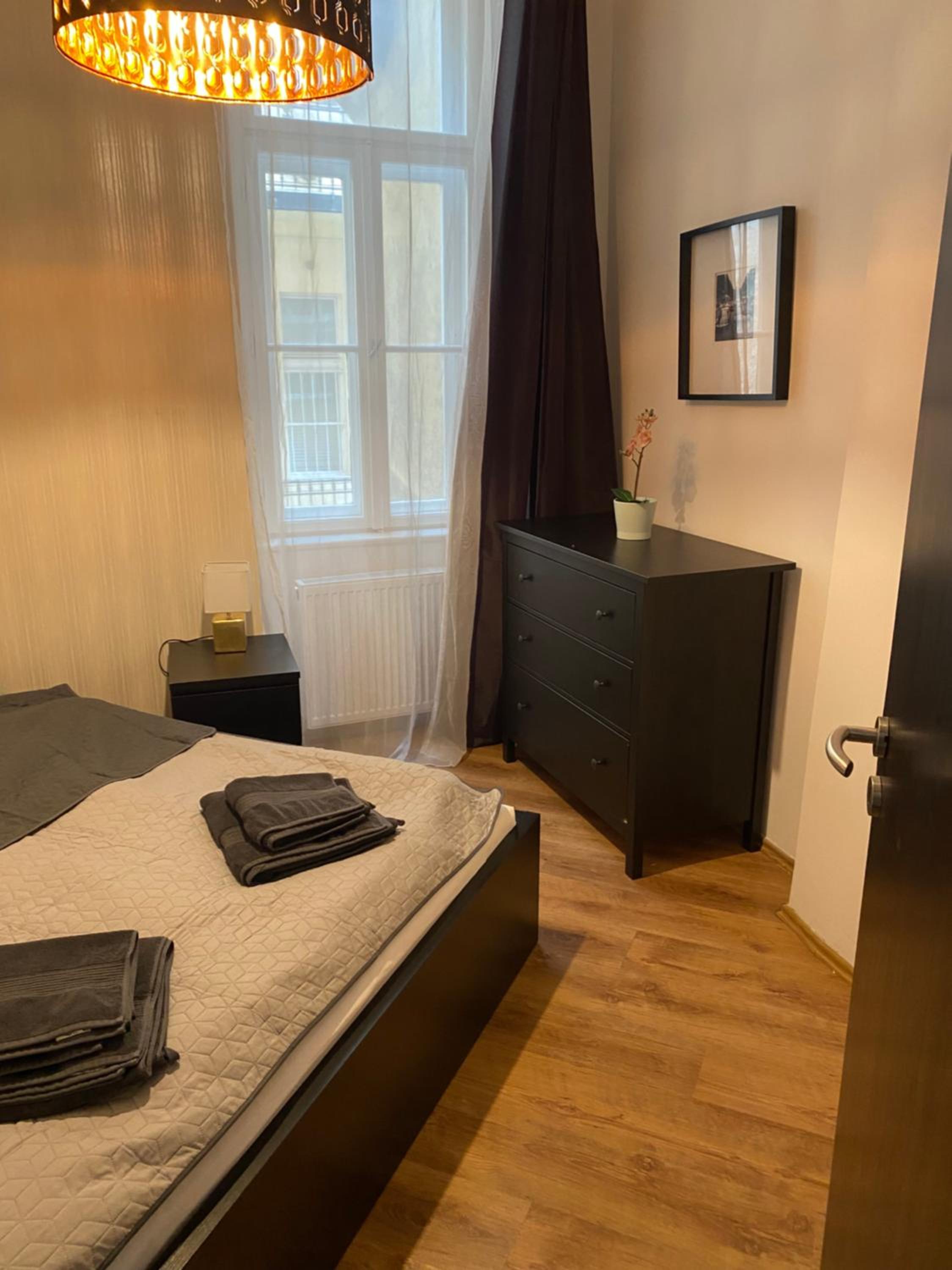 Basilica Luxury Apartment view 3