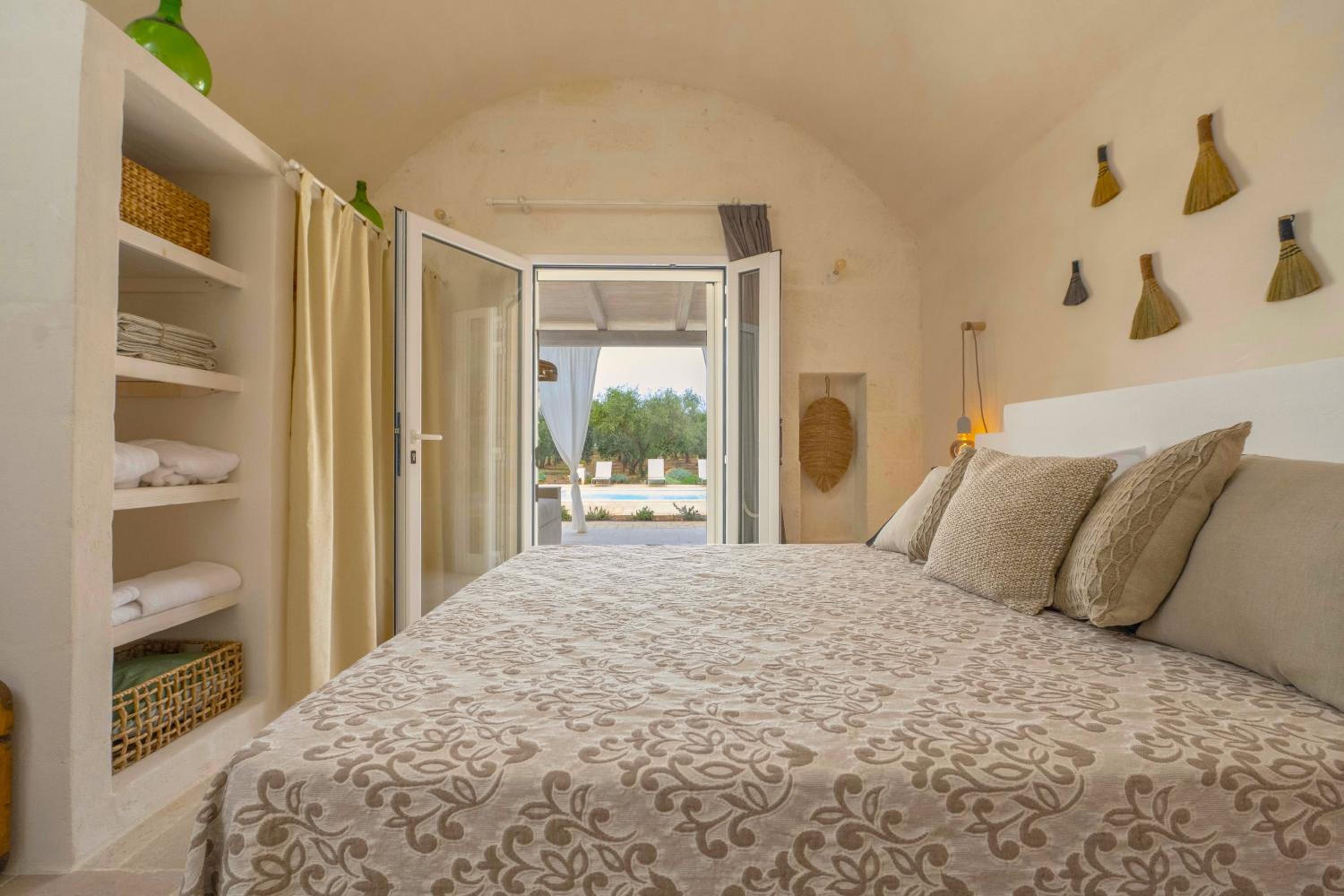 Trulli Tramontana - private pool